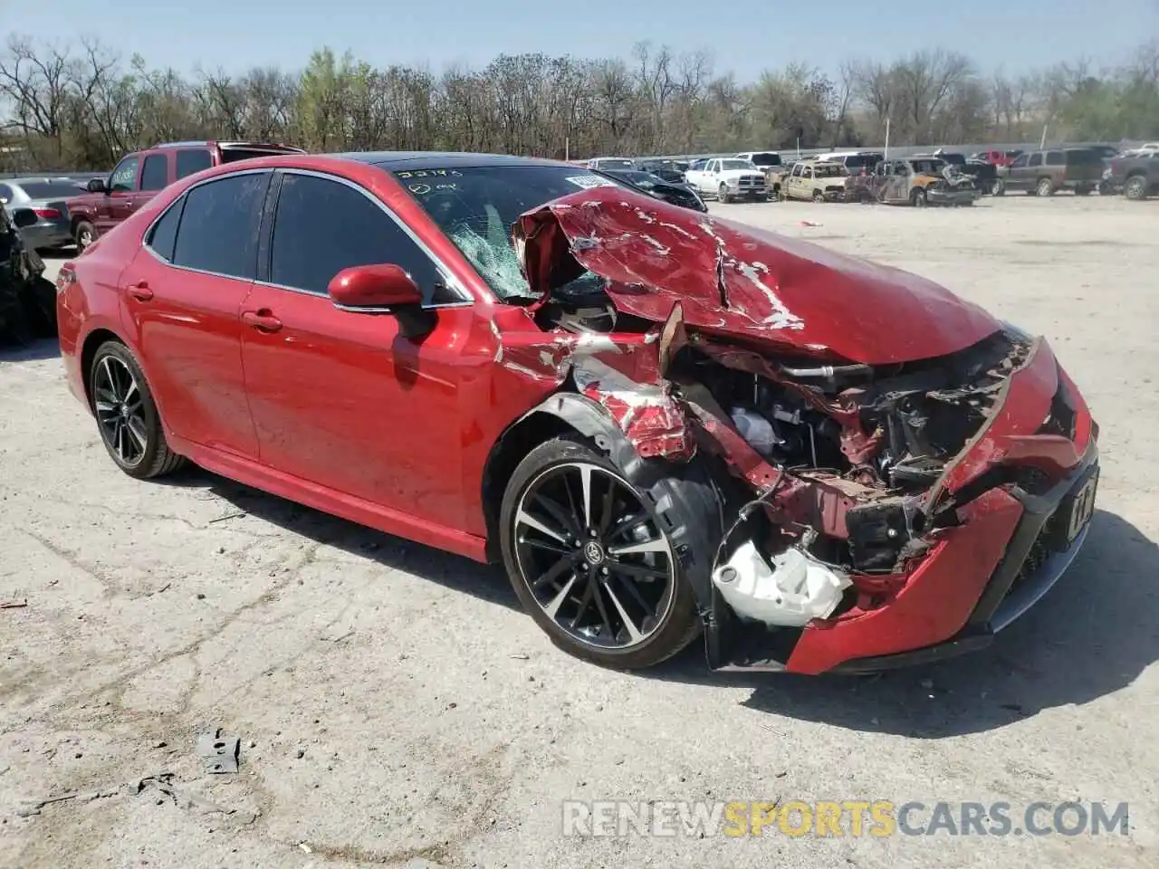 1 Photograph of a damaged car 4T1BZ1HK0KU022193 TOYOTA CAMRY 2019