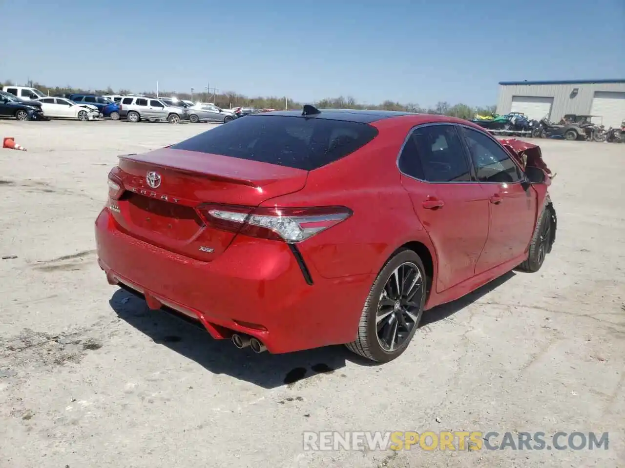 4 Photograph of a damaged car 4T1BZ1HK0KU022193 TOYOTA CAMRY 2019