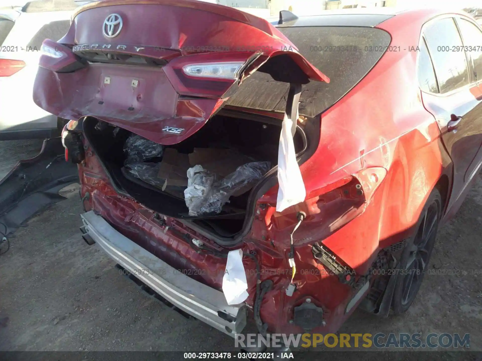 6 Photograph of a damaged car 4T1BZ1HK0KU023263 TOYOTA CAMRY 2019