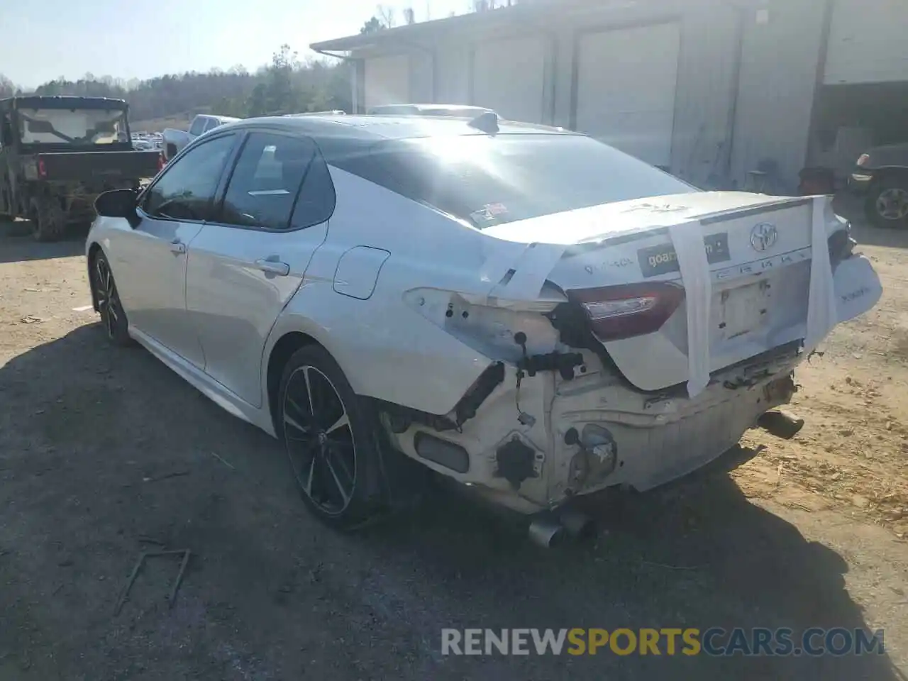 2 Photograph of a damaged car 4T1BZ1HK0KU025465 TOYOTA CAMRY 2019