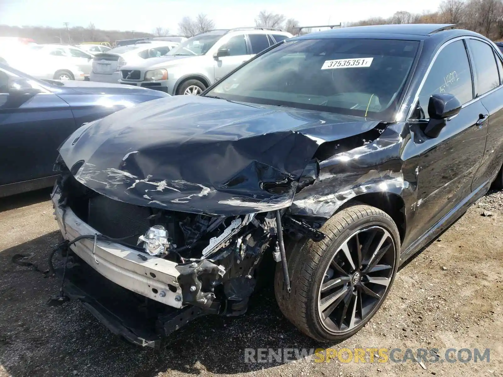 9 Photograph of a damaged car 4T1BZ1HK0KU026292 TOYOTA CAMRY 2019