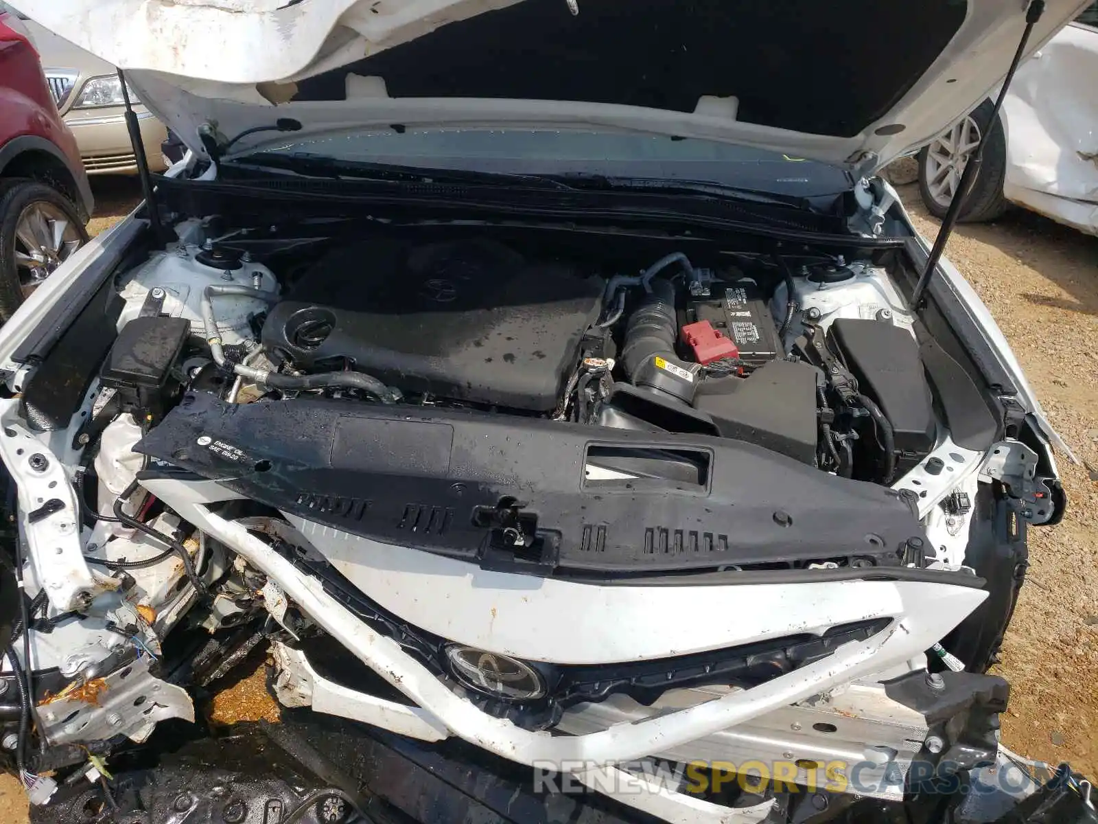 7 Photograph of a damaged car 4T1BZ1HK0KU029628 TOYOTA CAMRY 2019