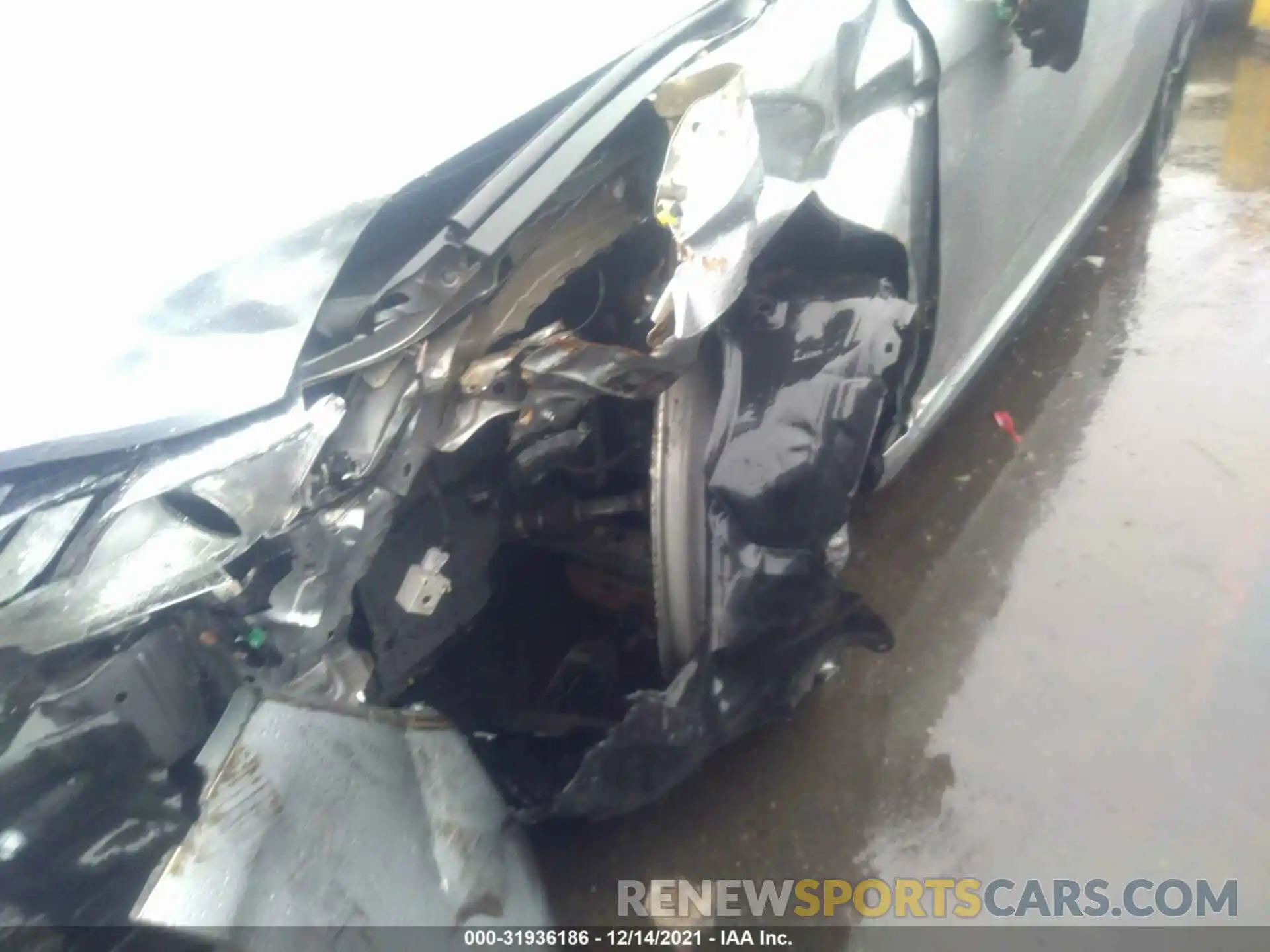 6 Photograph of a damaged car 4T1BZ1HK0KU030004 TOYOTA CAMRY 2019