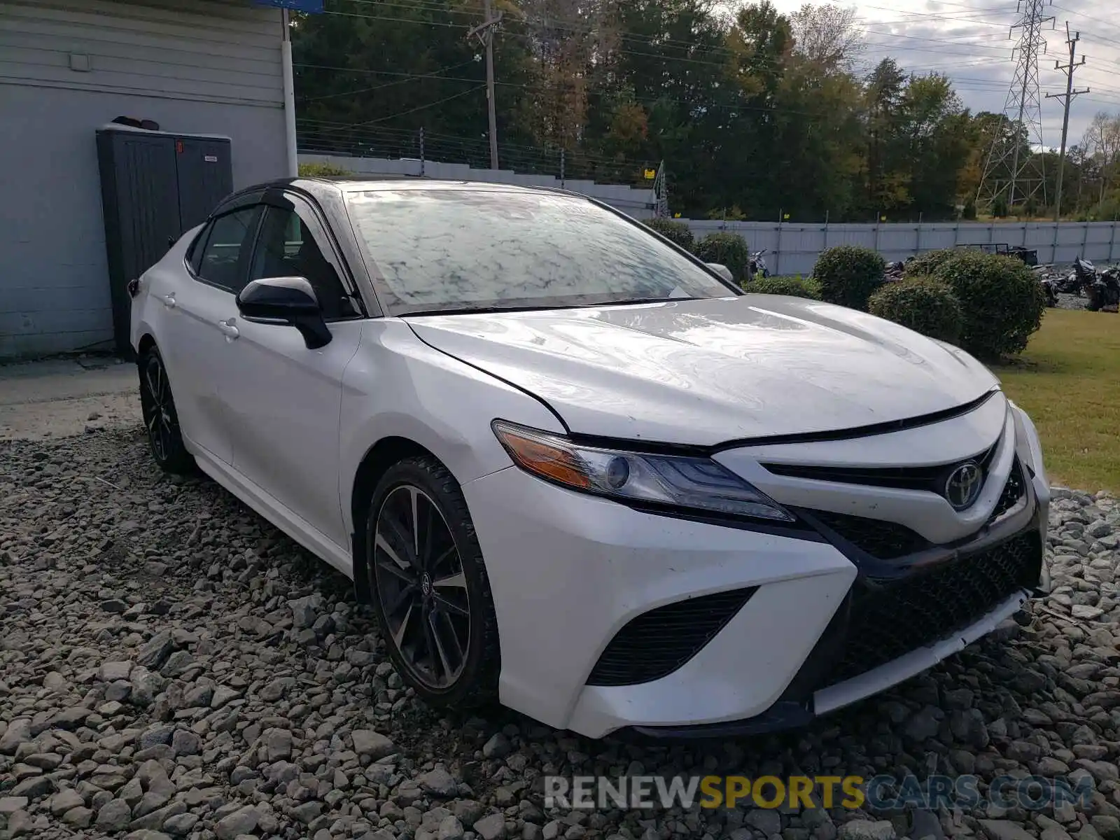 1 Photograph of a damaged car 4T1BZ1HK0KU031878 TOYOTA CAMRY 2019