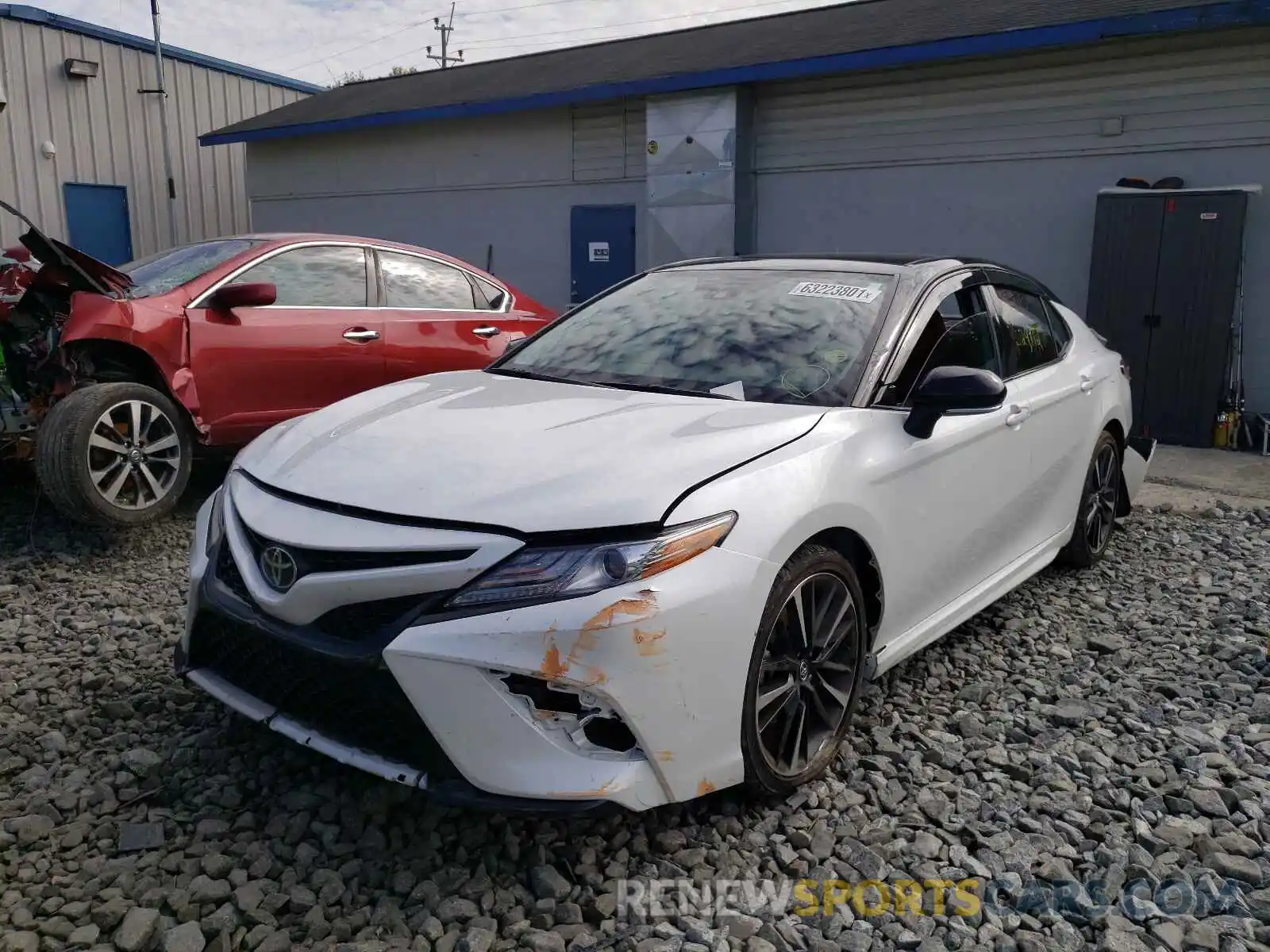 2 Фотография поврежденного автомобиля 4T1BZ1HK0KU031878 TOYOTA CAMRY 2019