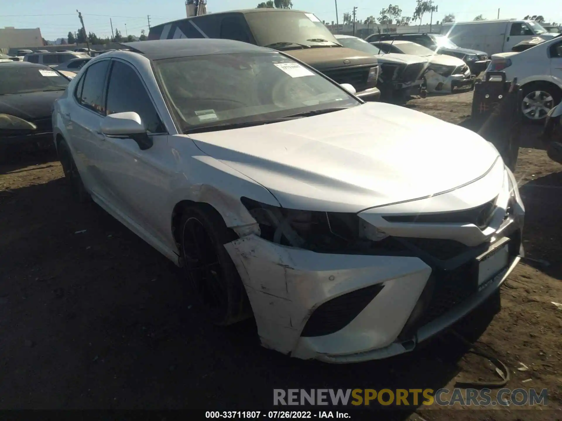 1 Фотография поврежденного автомобиля 4T1BZ1HK0KU507384 TOYOTA CAMRY 2019