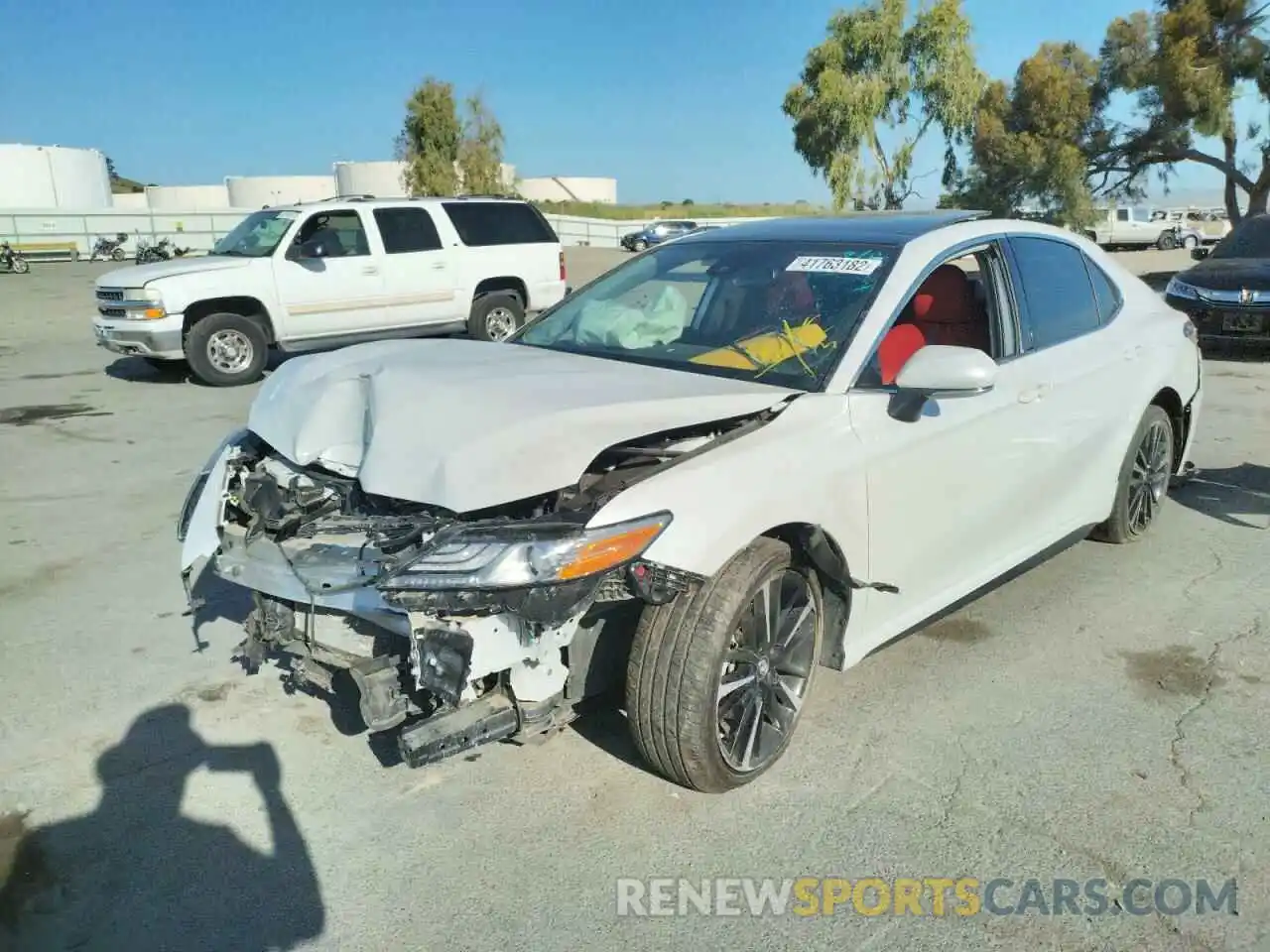 2 Photograph of a damaged car 4T1BZ1HK0KU508986 TOYOTA CAMRY 2019