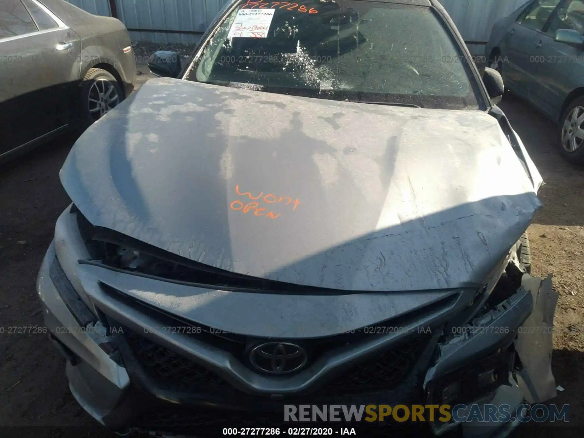 10 Photograph of a damaged car 4T1BZ1HK1KU023448 TOYOTA CAMRY 2019