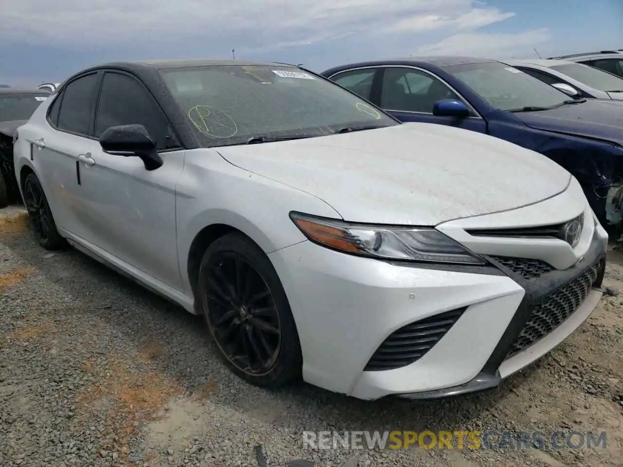 1 Photograph of a damaged car 4T1BZ1HK1KU023918 TOYOTA CAMRY 2019