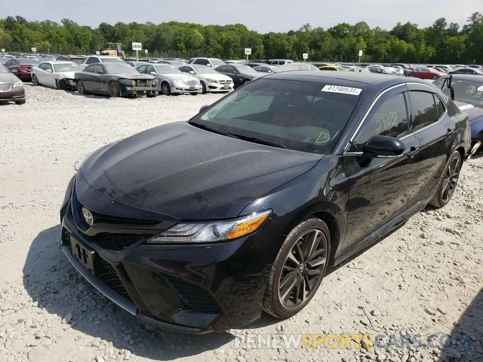 2 Photograph of a damaged car 4T1BZ1HK1KU026978 TOYOTA CAMRY 2019