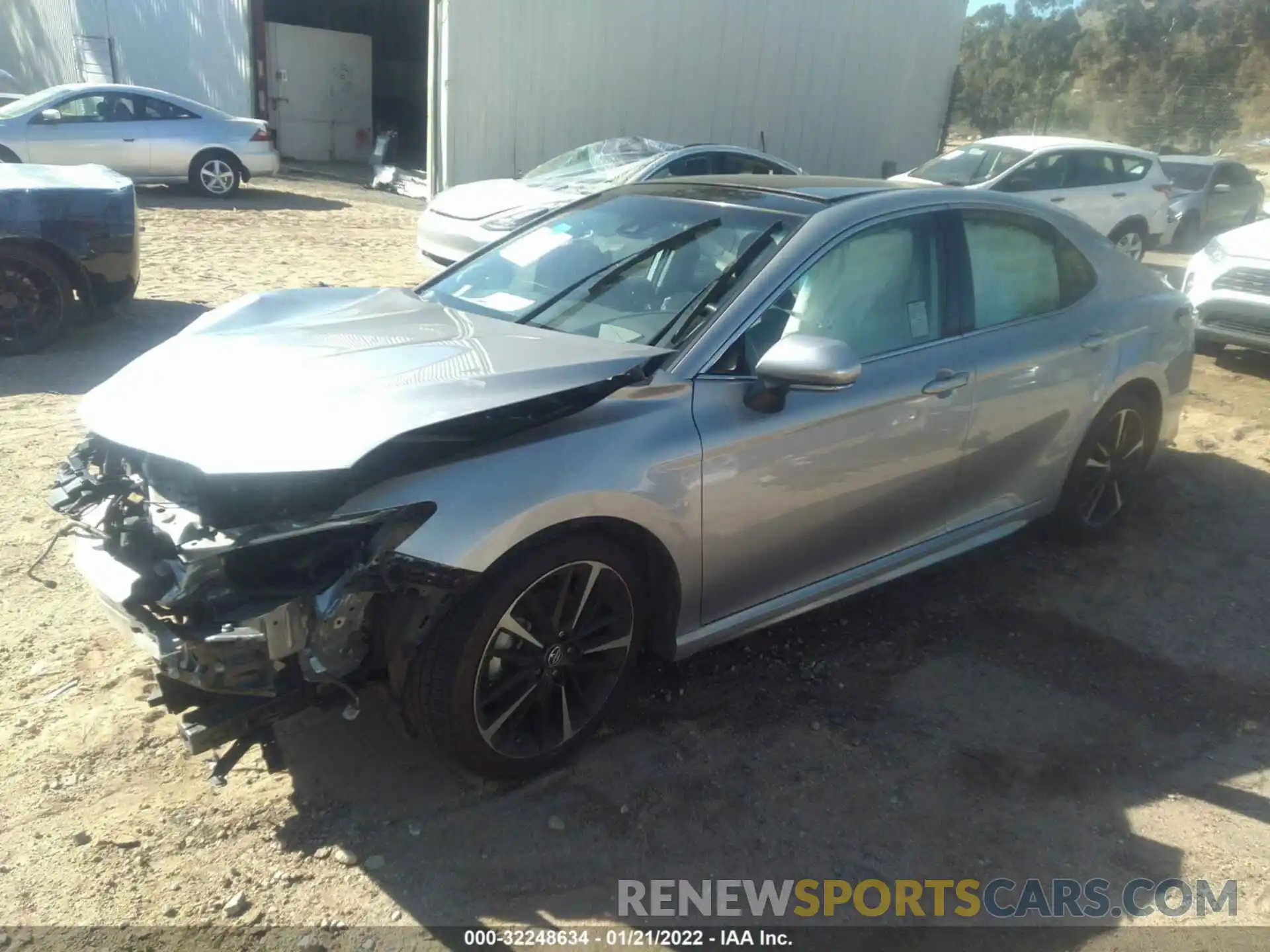 2 Photograph of a damaged car 4T1BZ1HK1KU031081 TOYOTA CAMRY 2019