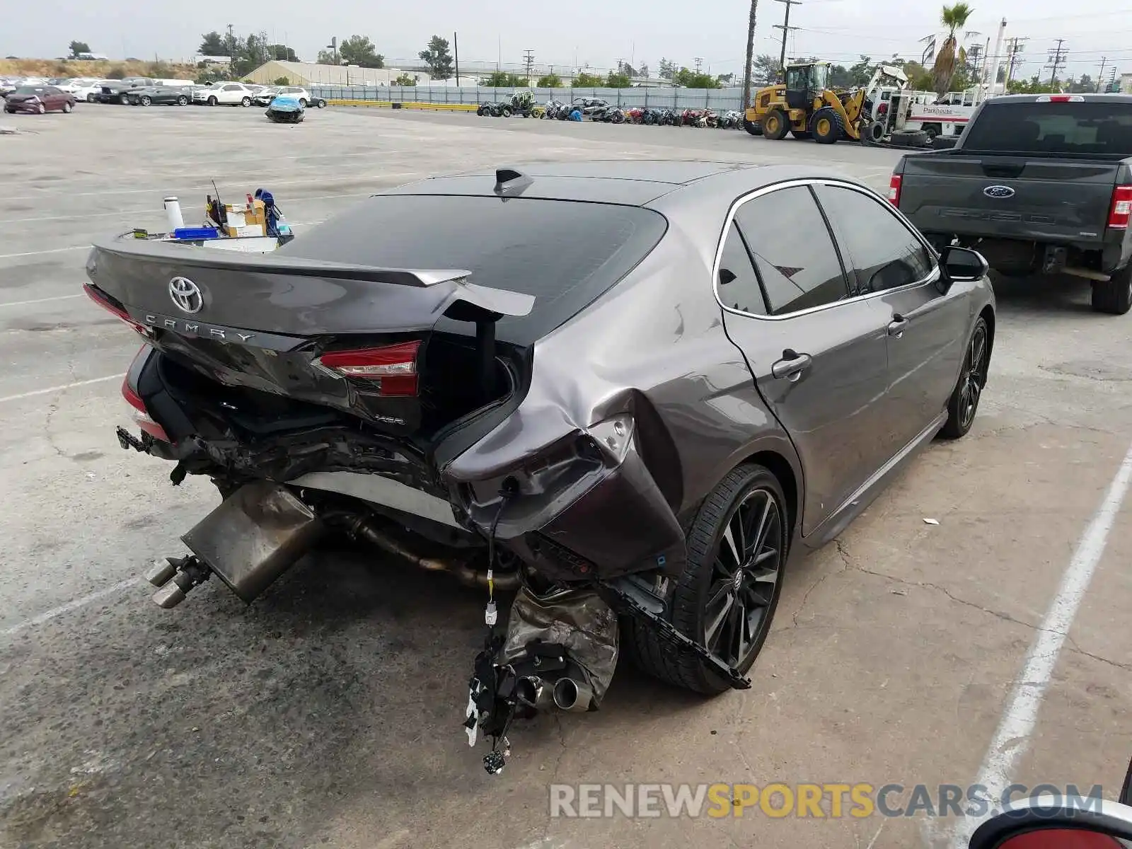 4 Photograph of a damaged car 4T1BZ1HK1KU508057 TOYOTA CAMRY 2019