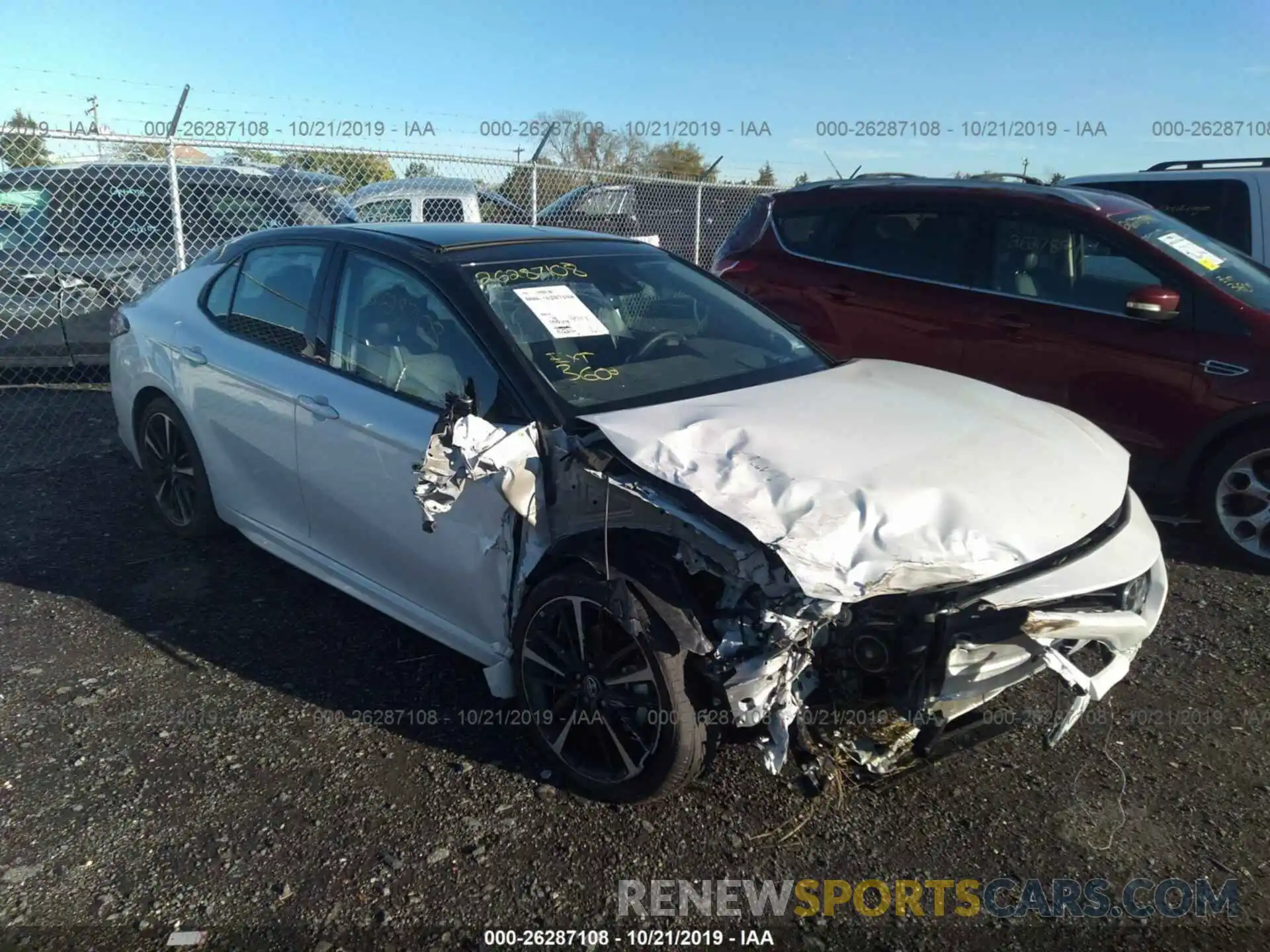 1 Photograph of a damaged car 4T1BZ1HK2KU022440 TOYOTA CAMRY 2019