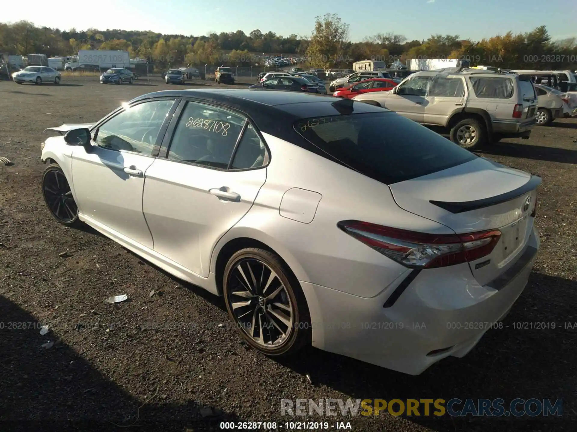 3 Photograph of a damaged car 4T1BZ1HK2KU022440 TOYOTA CAMRY 2019