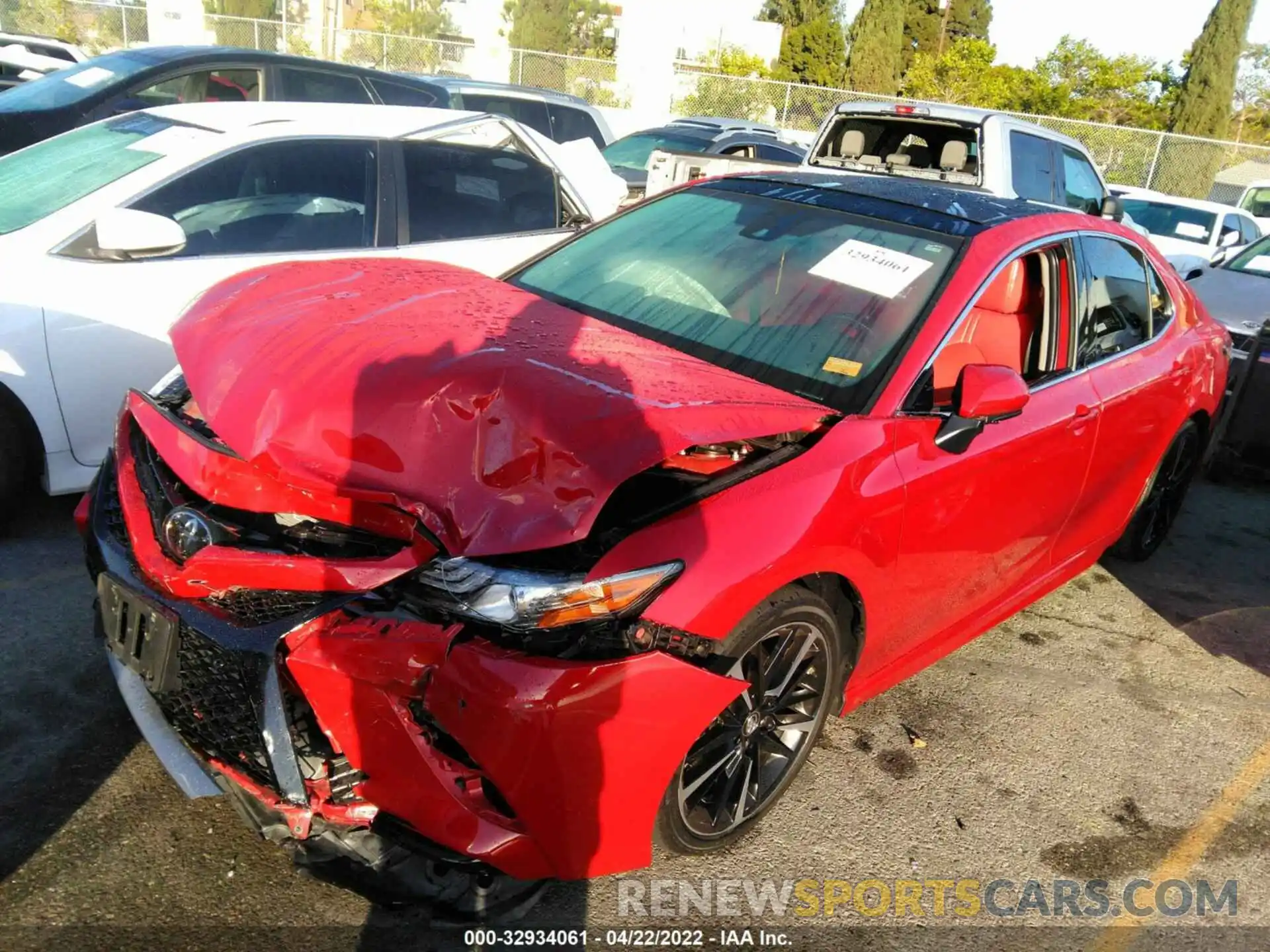 2 Photograph of a damaged car 4T1BZ1HK2KU023930 TOYOTA CAMRY 2019