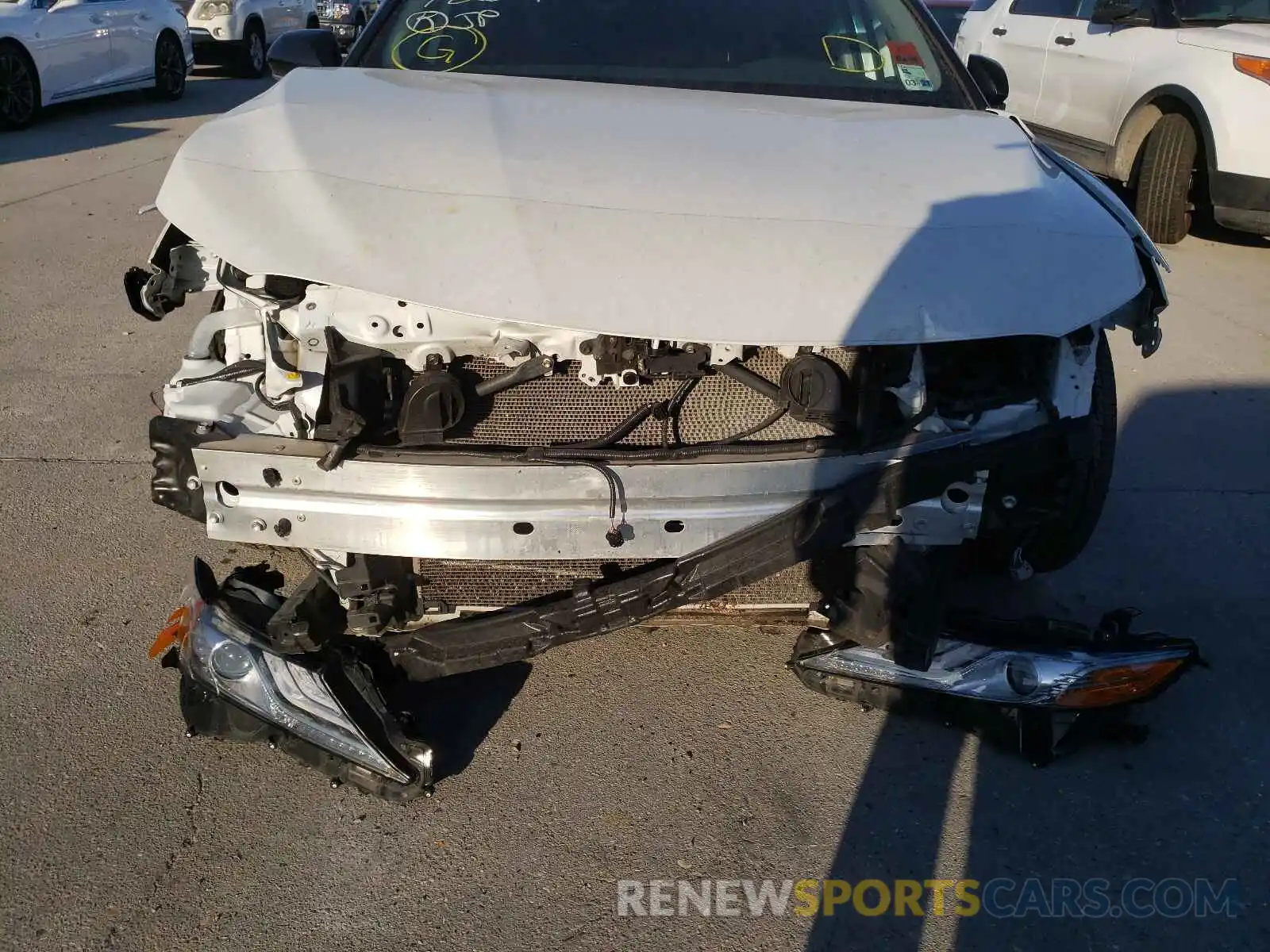 9 Photograph of a damaged car 4T1BZ1HK2KU024446 TOYOTA CAMRY 2019