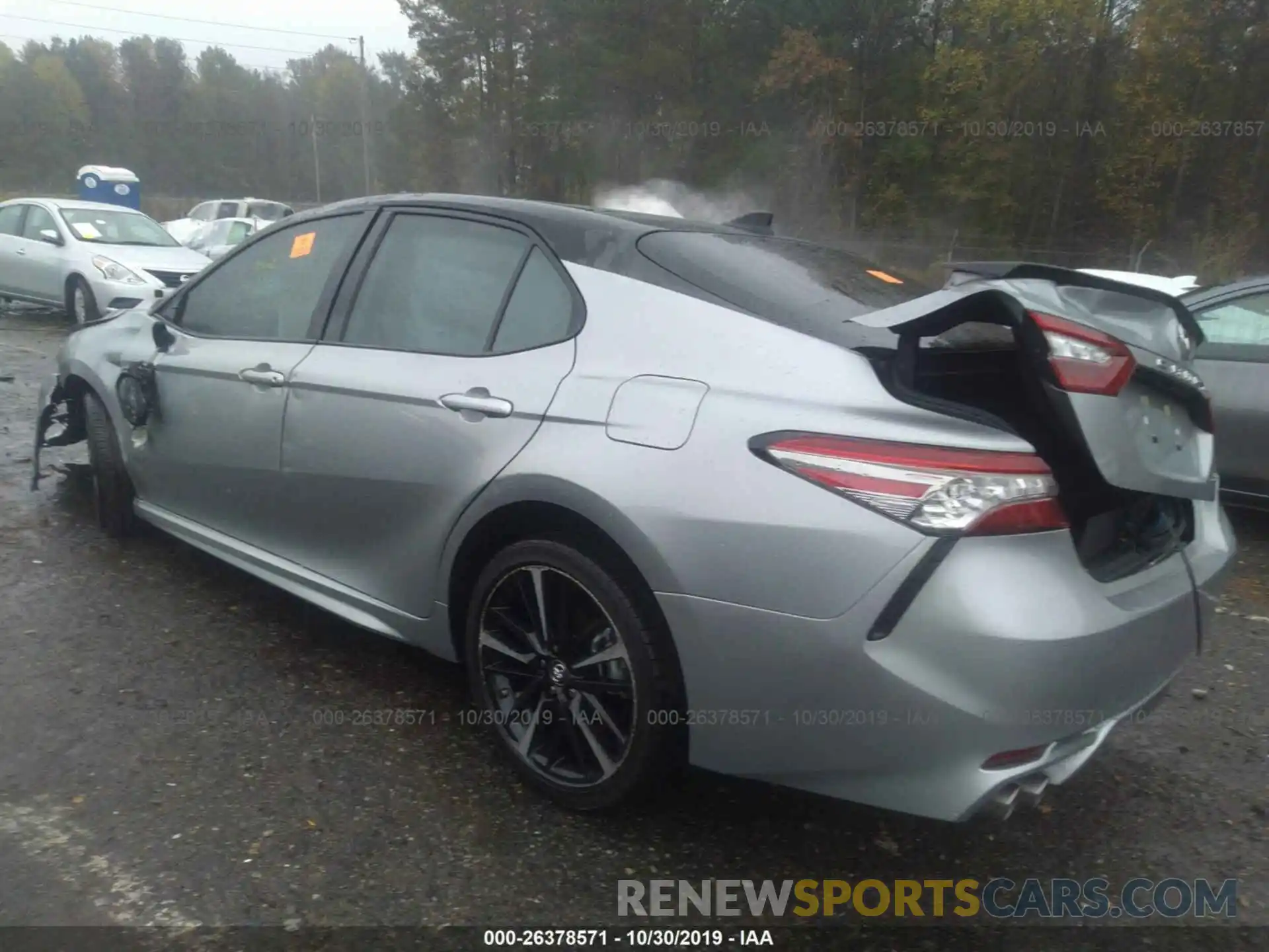 3 Photograph of a damaged car 4T1BZ1HK2KU024589 TOYOTA CAMRY 2019