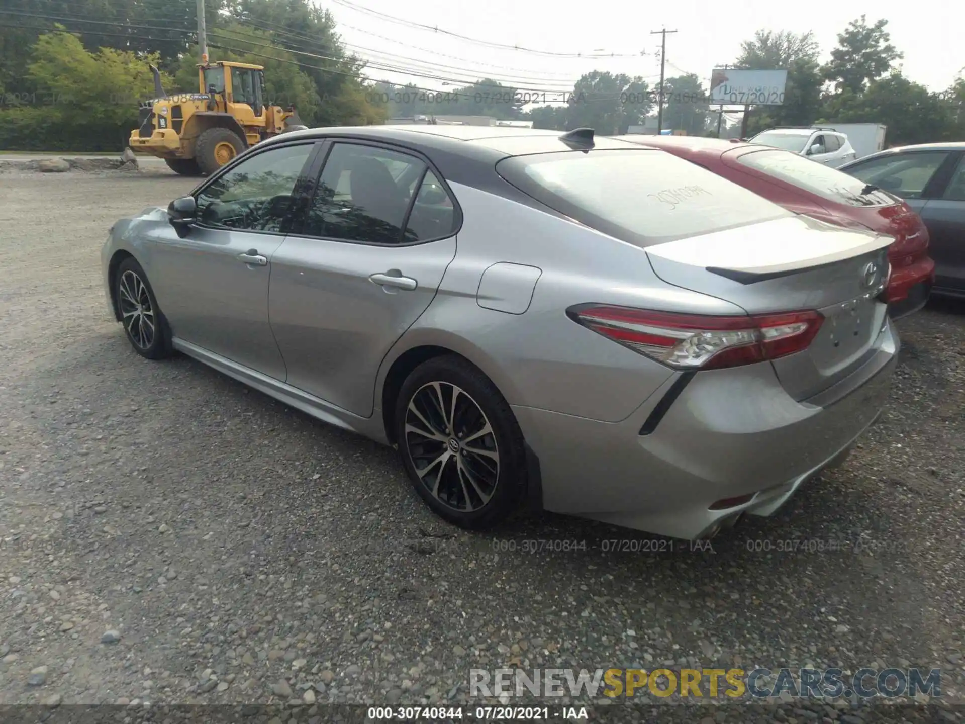 3 Photograph of a damaged car 4T1BZ1HK2KU025239 TOYOTA CAMRY 2019