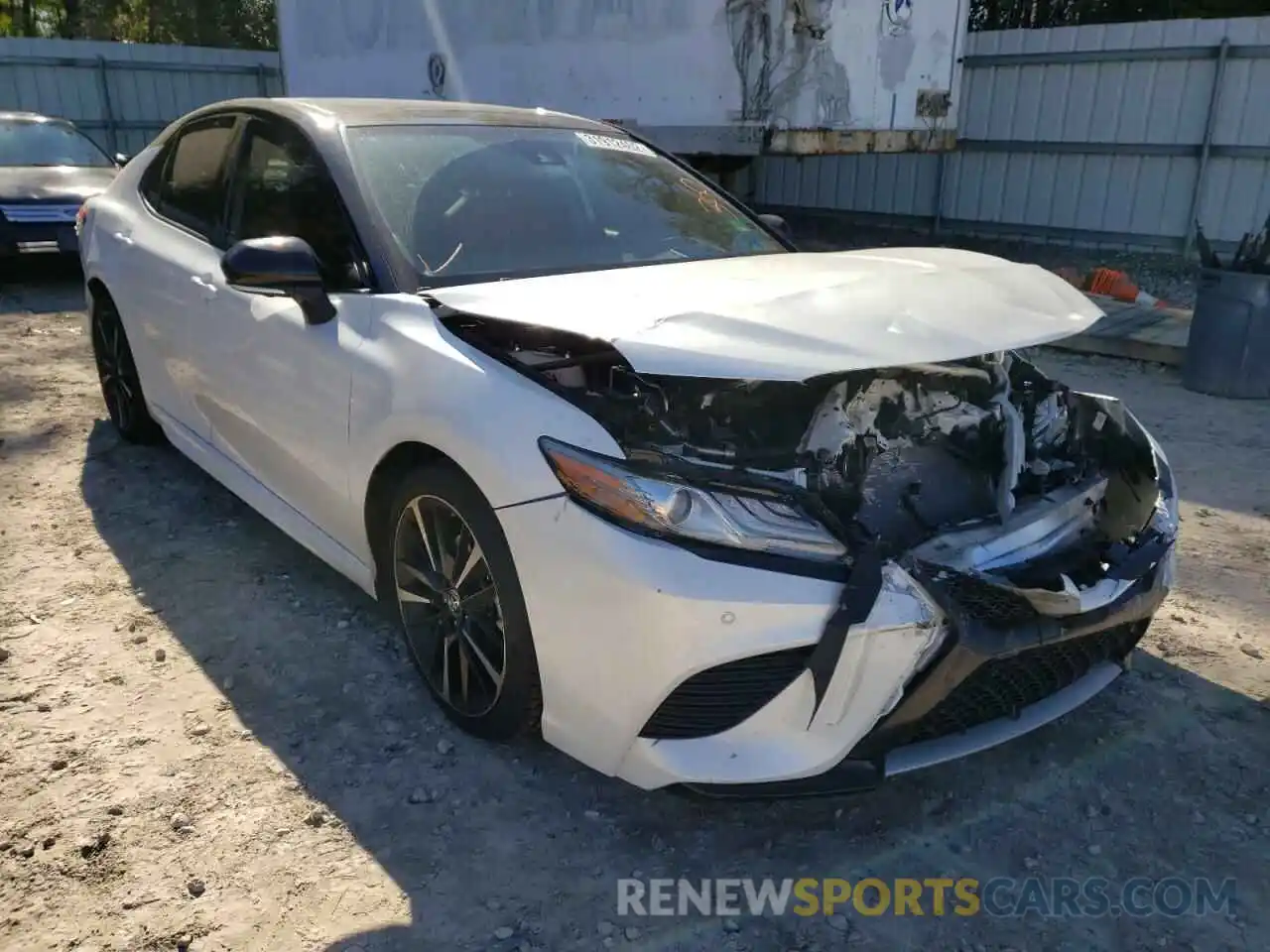 1 Photograph of a damaged car 4T1BZ1HK2KU025709 TOYOTA CAMRY 2019