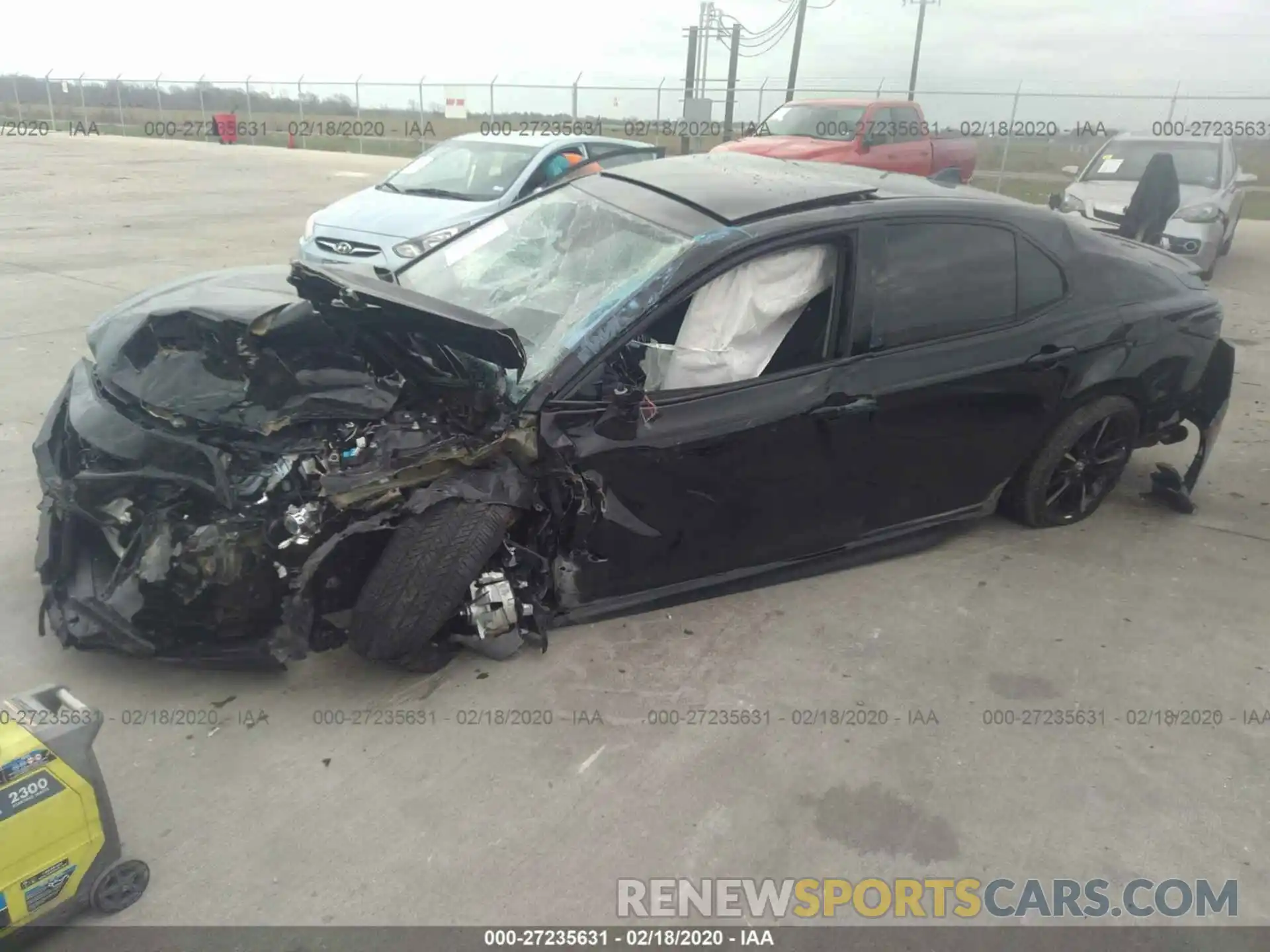 2 Photograph of a damaged car 4T1BZ1HK2KU030084 TOYOTA CAMRY 2019