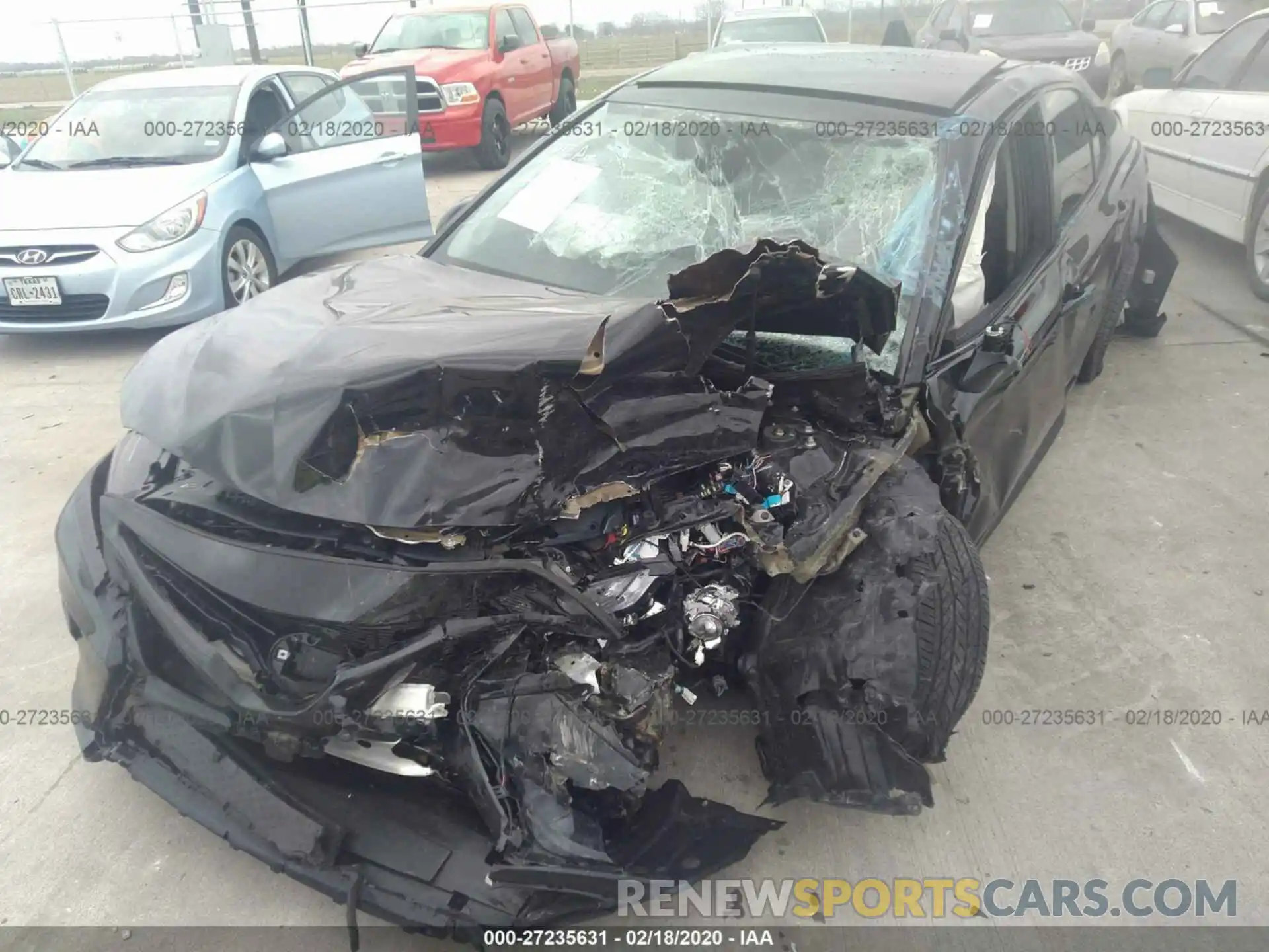 6 Photograph of a damaged car 4T1BZ1HK2KU030084 TOYOTA CAMRY 2019