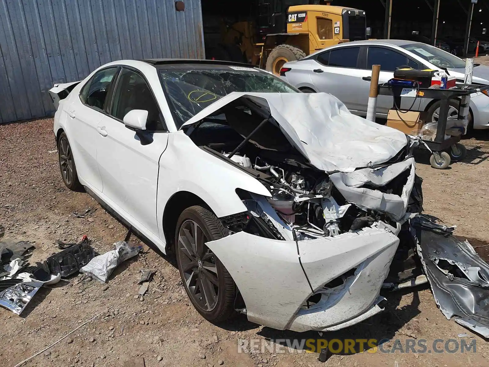 1 Photograph of a damaged car 4T1BZ1HK2KU031963 TOYOTA CAMRY 2019