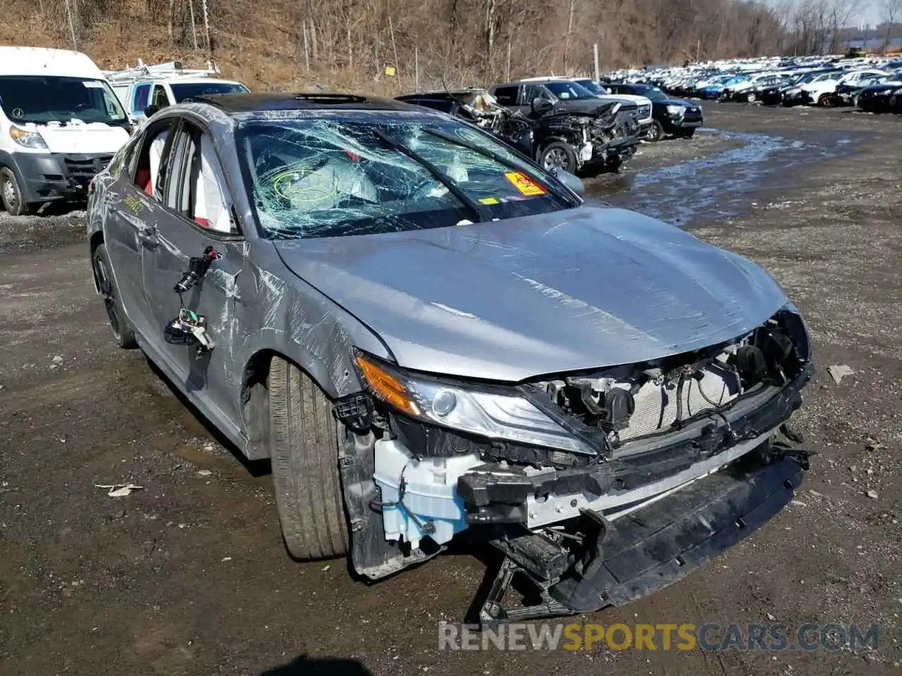 1 Photograph of a damaged car 4T1BZ1HK2KU032868 TOYOTA CAMRY 2019