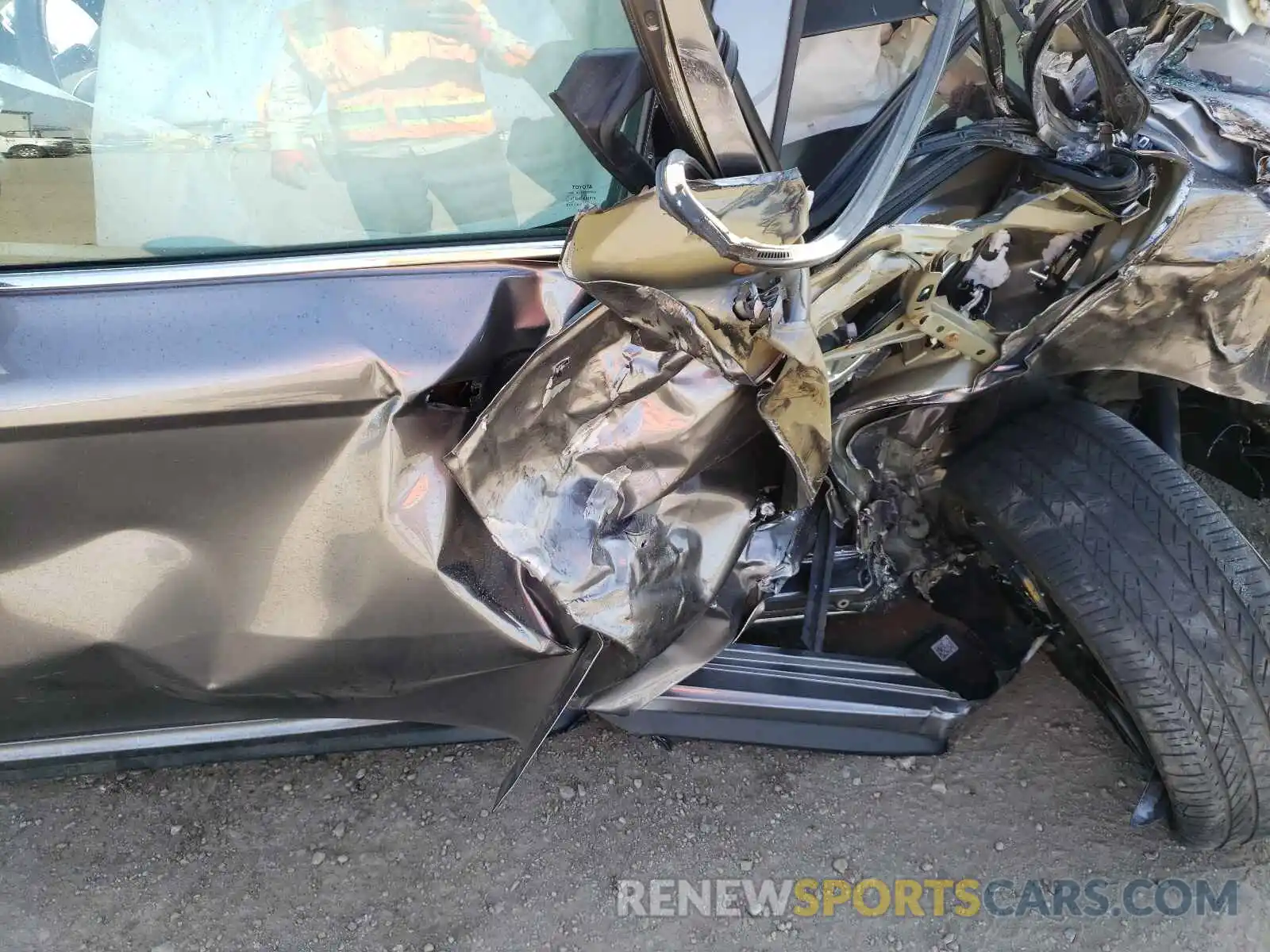 10 Photograph of a damaged car 4T1BZ1HK2KU507774 TOYOTA CAMRY 2019