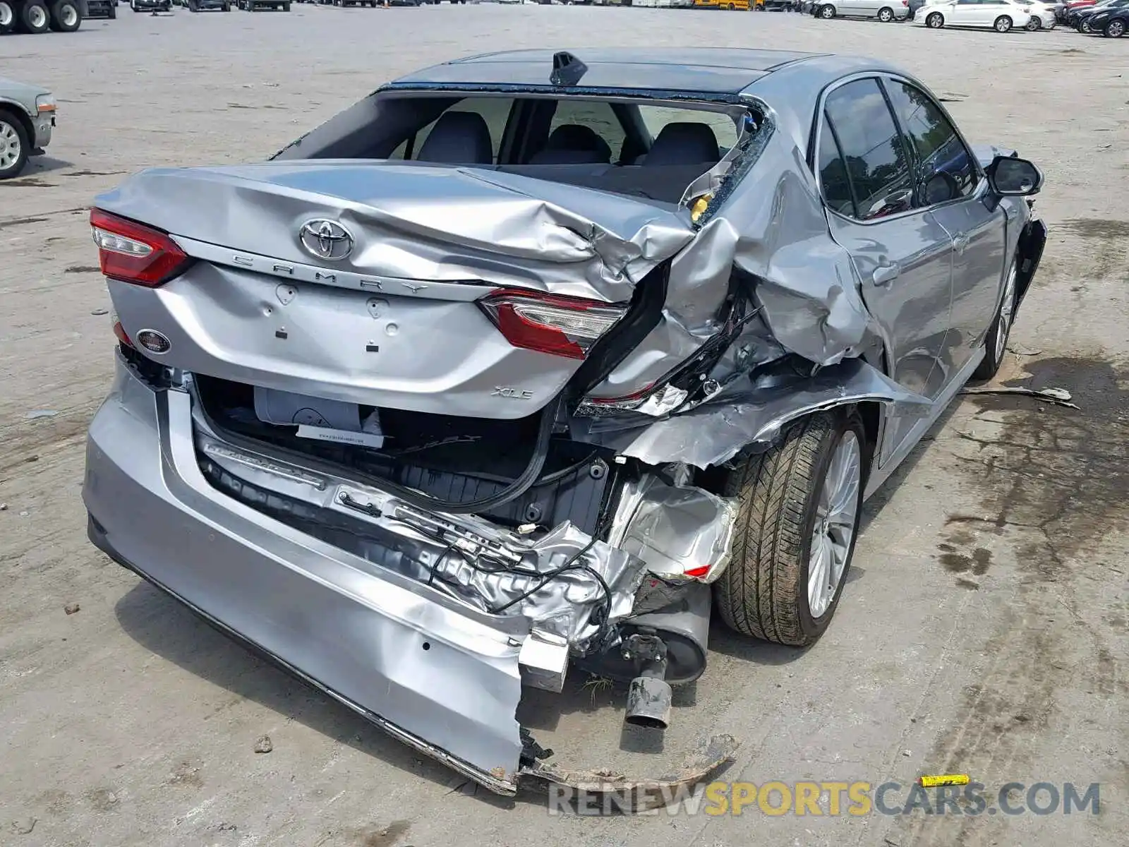 4 Фотография поврежденного автомобиля 4T1BZ1HK2KU507869 TOYOTA CAMRY 2019