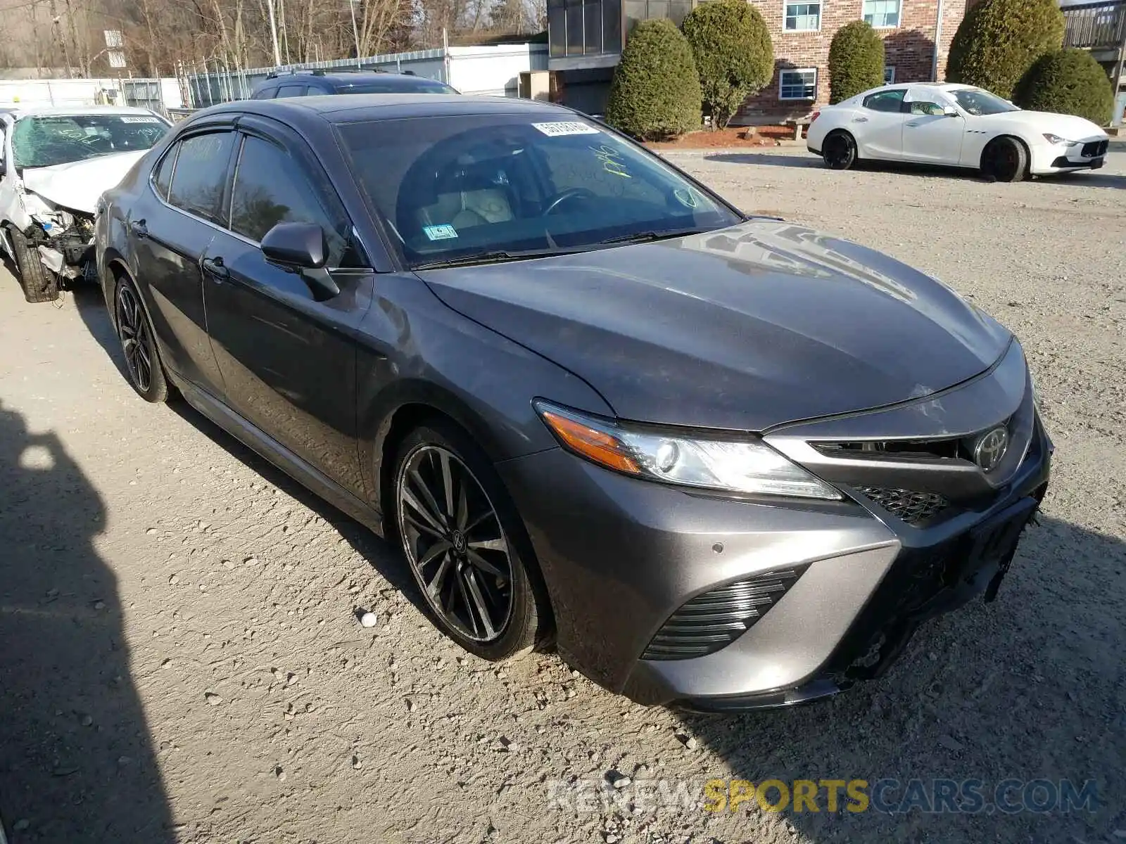 1 Photograph of a damaged car 4T1BZ1HK3KU022964 TOYOTA CAMRY 2019