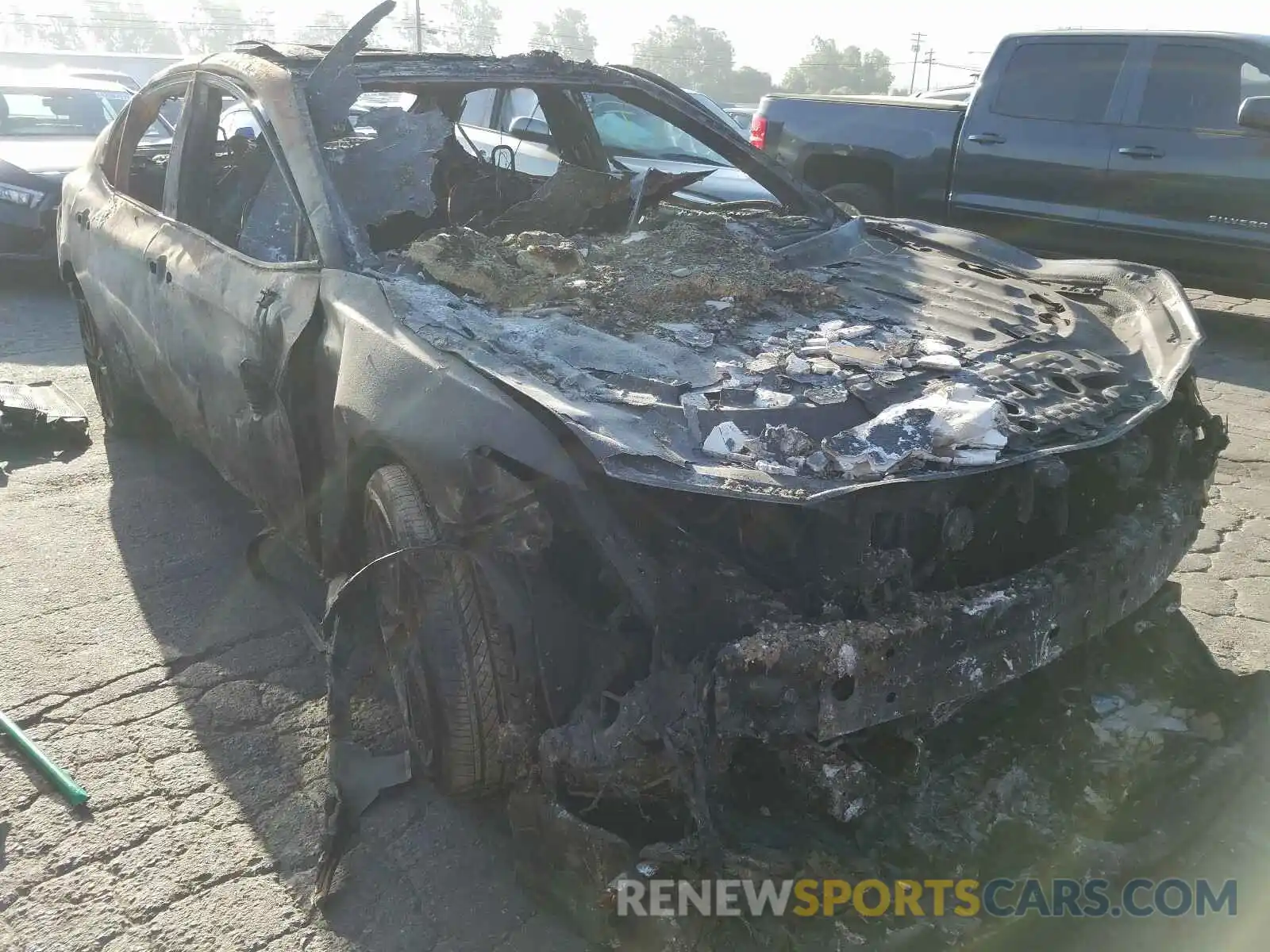 1 Photograph of a damaged car 4T1BZ1HK3KU024763 TOYOTA CAMRY 2019