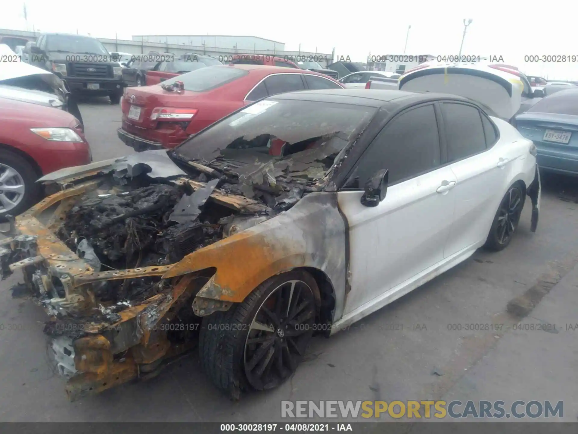 2 Photograph of a damaged car 4T1BZ1HK3KU027369 TOYOTA CAMRY 2019