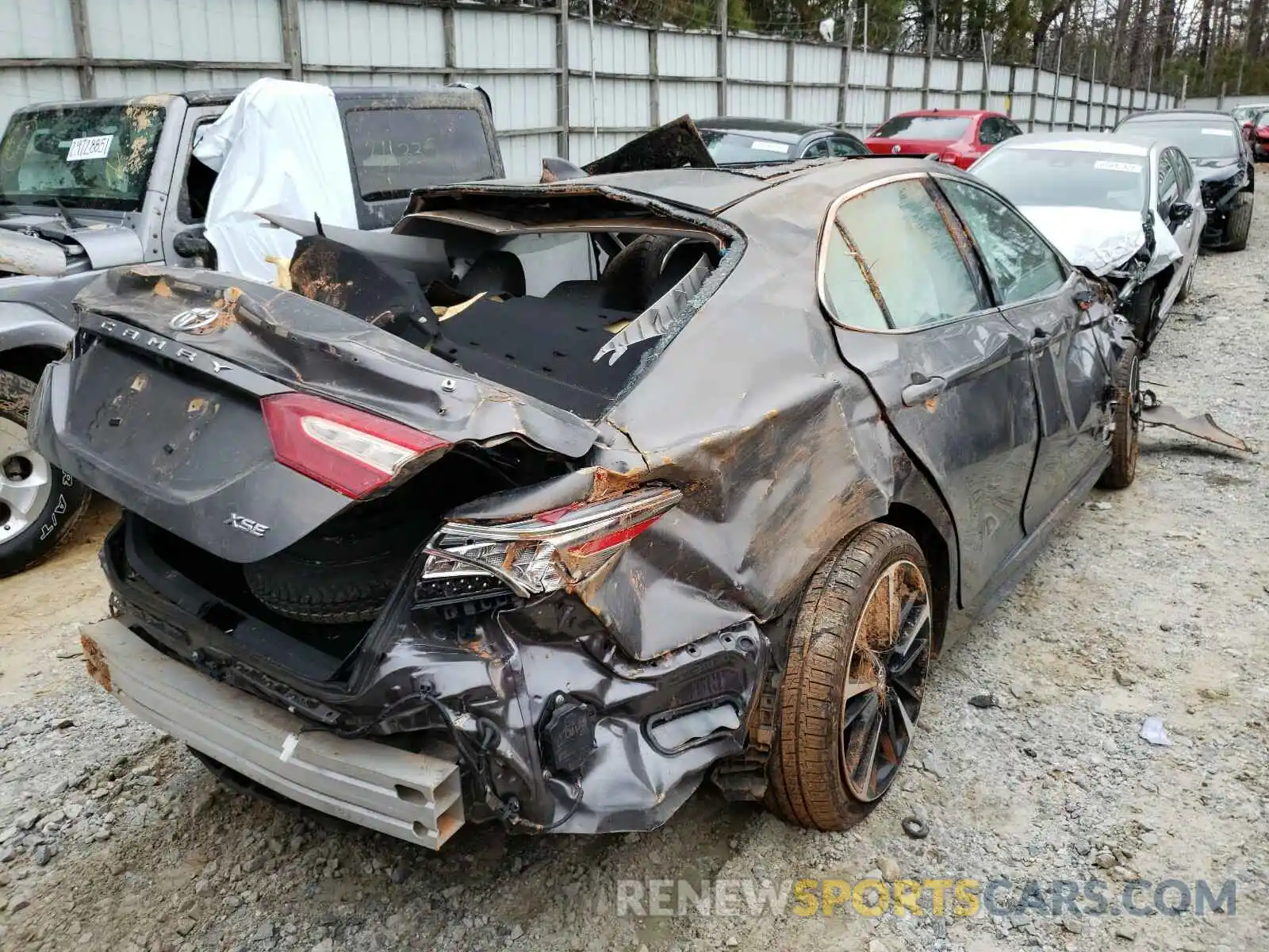 4 Photograph of a damaged car 4T1BZ1HK3KU028229 TOYOTA CAMRY 2019