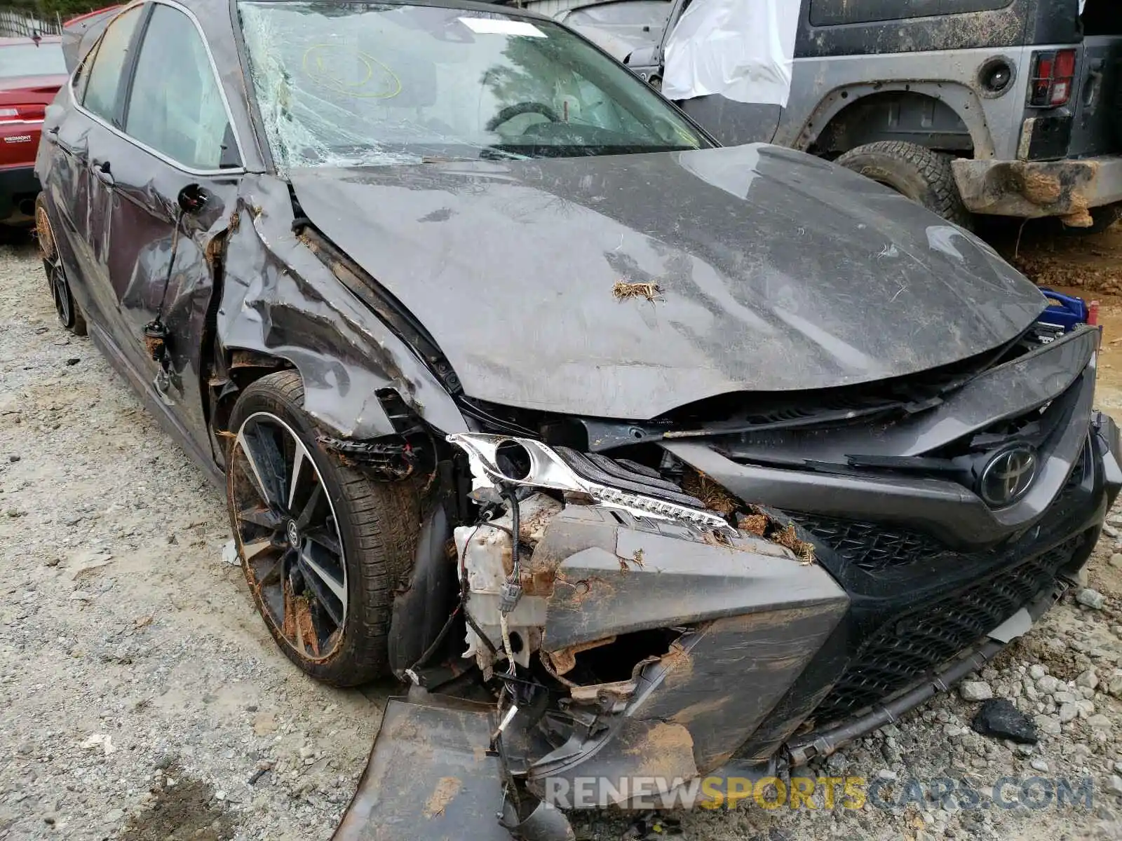 9 Photograph of a damaged car 4T1BZ1HK3KU028229 TOYOTA CAMRY 2019
