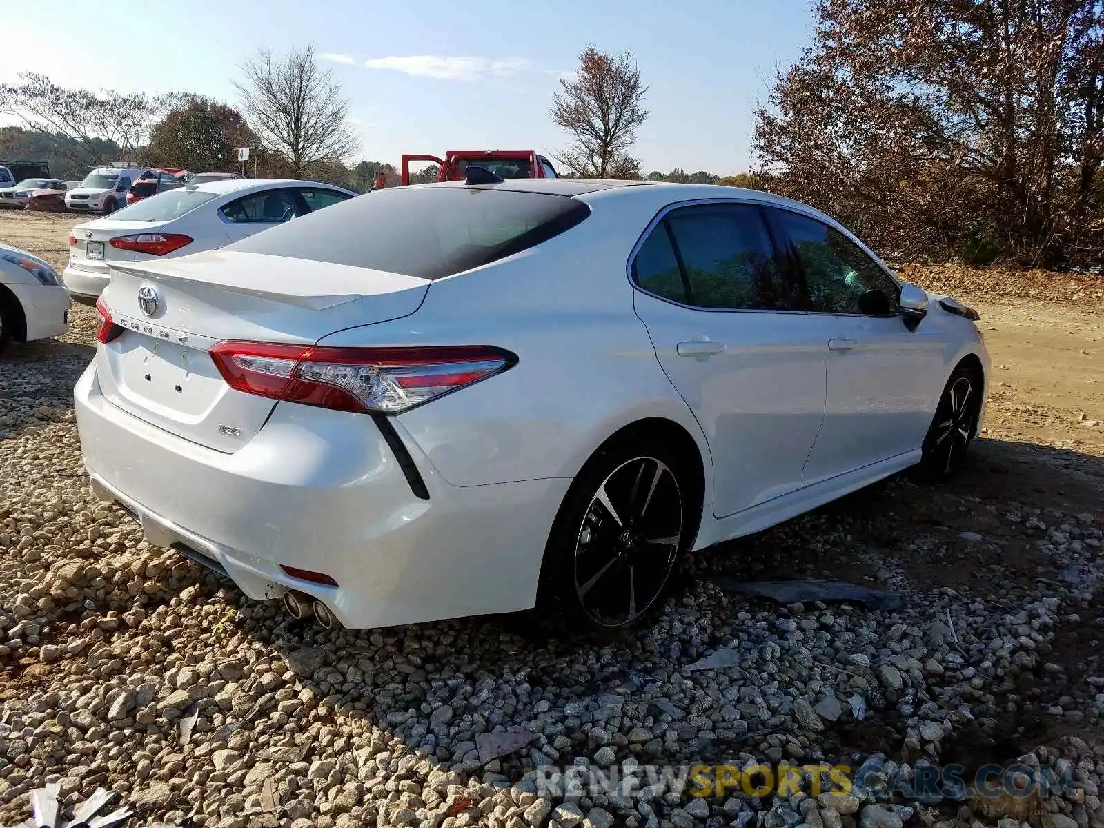 4 Photograph of a damaged car 4T1BZ1HK3KU028280 TOYOTA CAMRY 2019