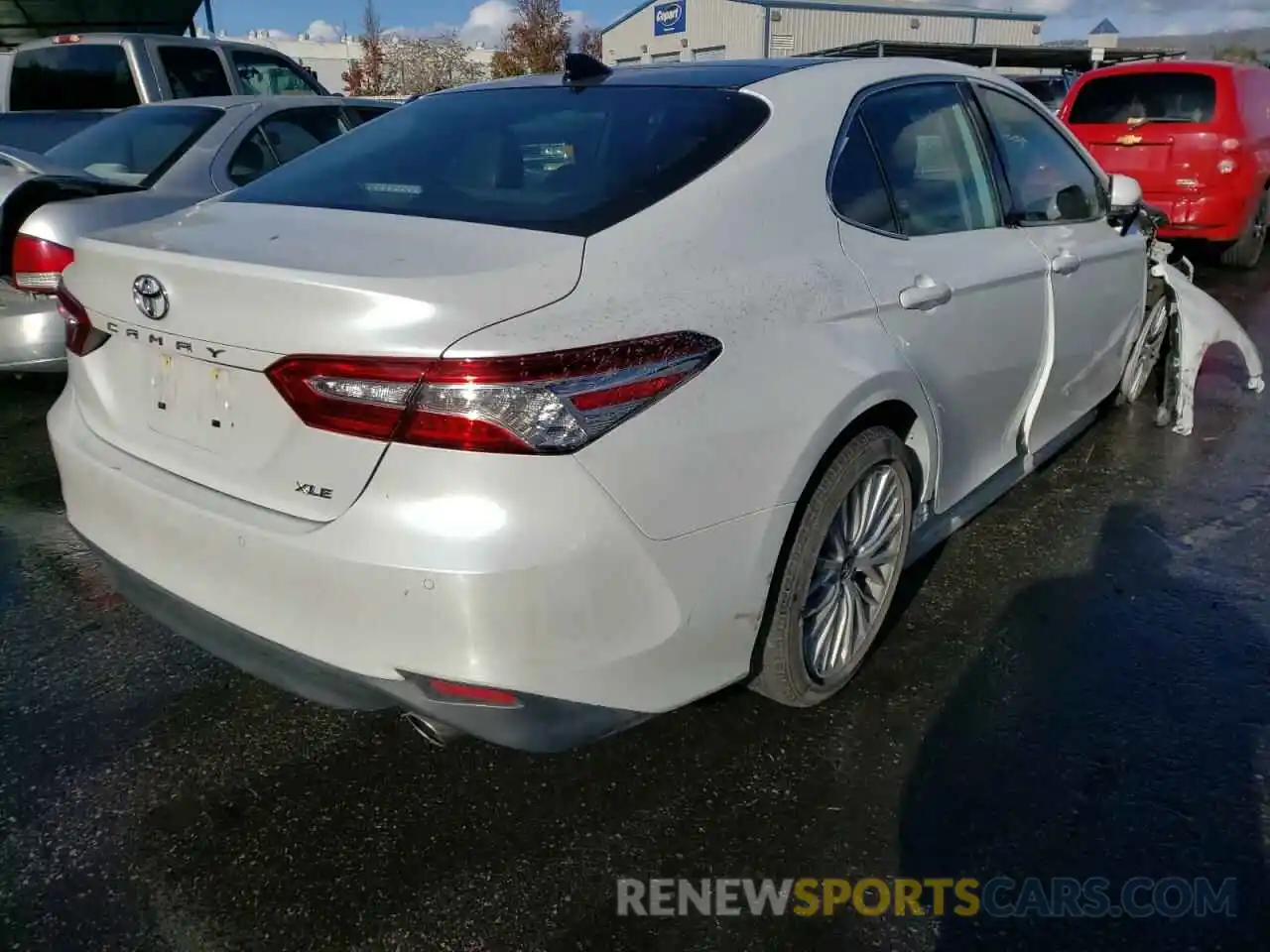 4 Photograph of a damaged car 4T1BZ1HK3KU028943 TOYOTA CAMRY 2019