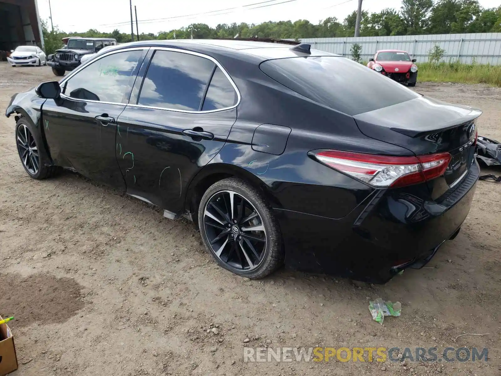 3 Photograph of a damaged car 4T1BZ1HK3KU030028 TOYOTA CAMRY 2019