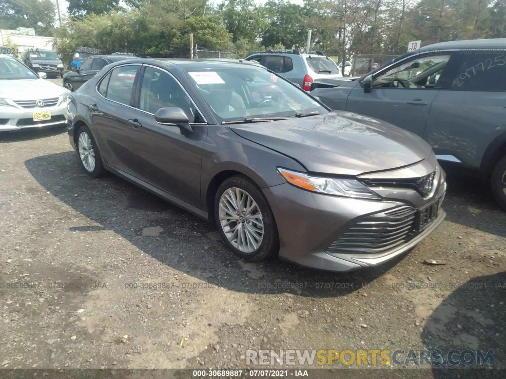 1 Photograph of a damaged car 4T1BZ1HK3KU030773 TOYOTA CAMRY 2019