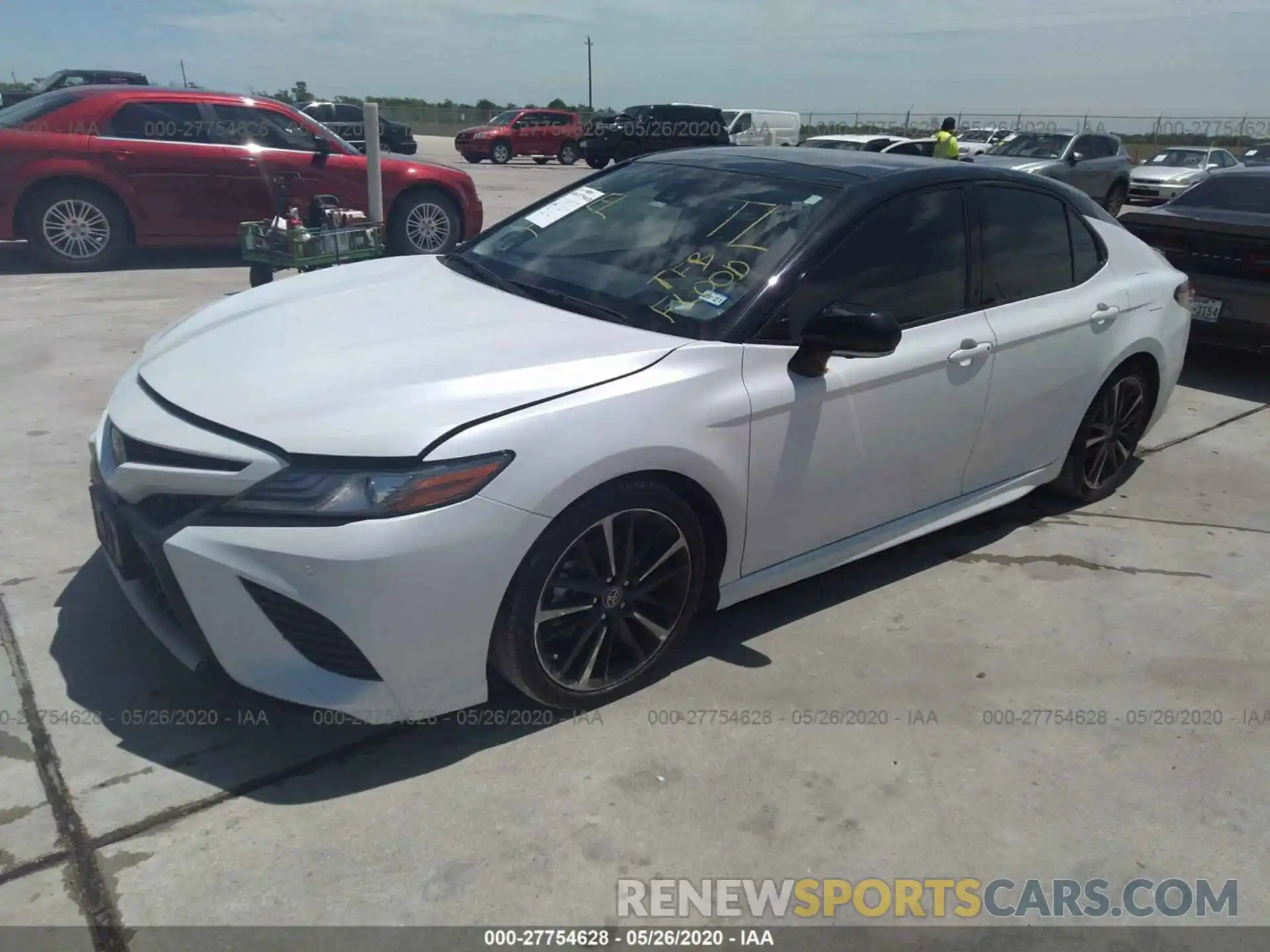 2 Photograph of a damaged car 4T1BZ1HK3KU031051 TOYOTA CAMRY 2019