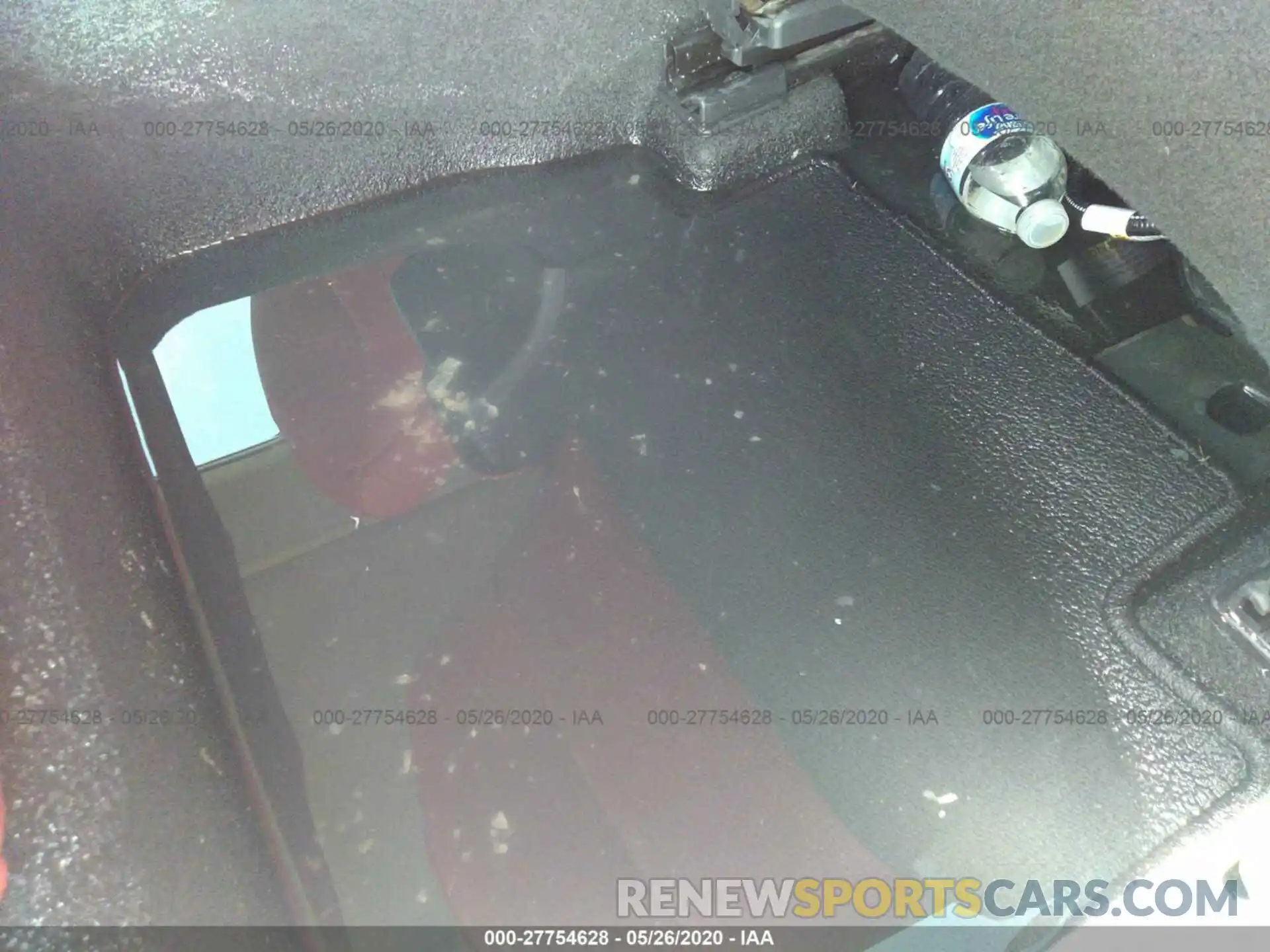 6 Photograph of a damaged car 4T1BZ1HK3KU031051 TOYOTA CAMRY 2019