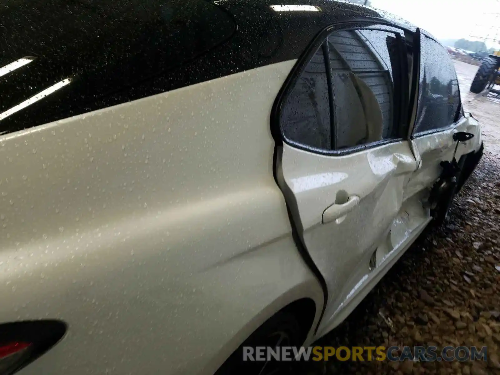 9 Photograph of a damaged car 4T1BZ1HK3KU031308 TOYOTA CAMRY 2019