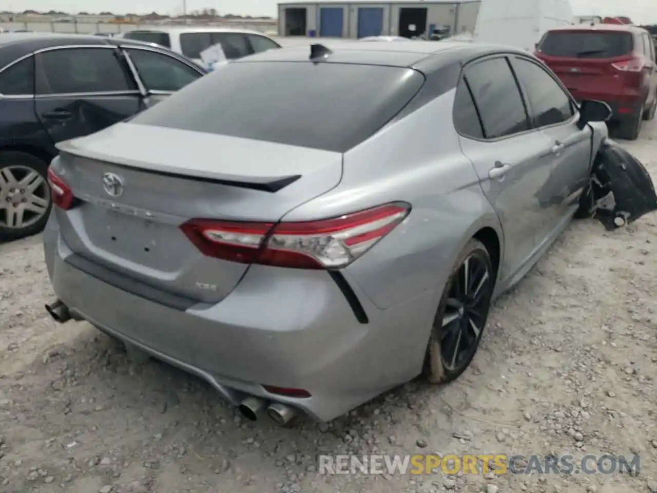 4 Photograph of a damaged car 4T1BZ1HK3KU031678 TOYOTA CAMRY 2019