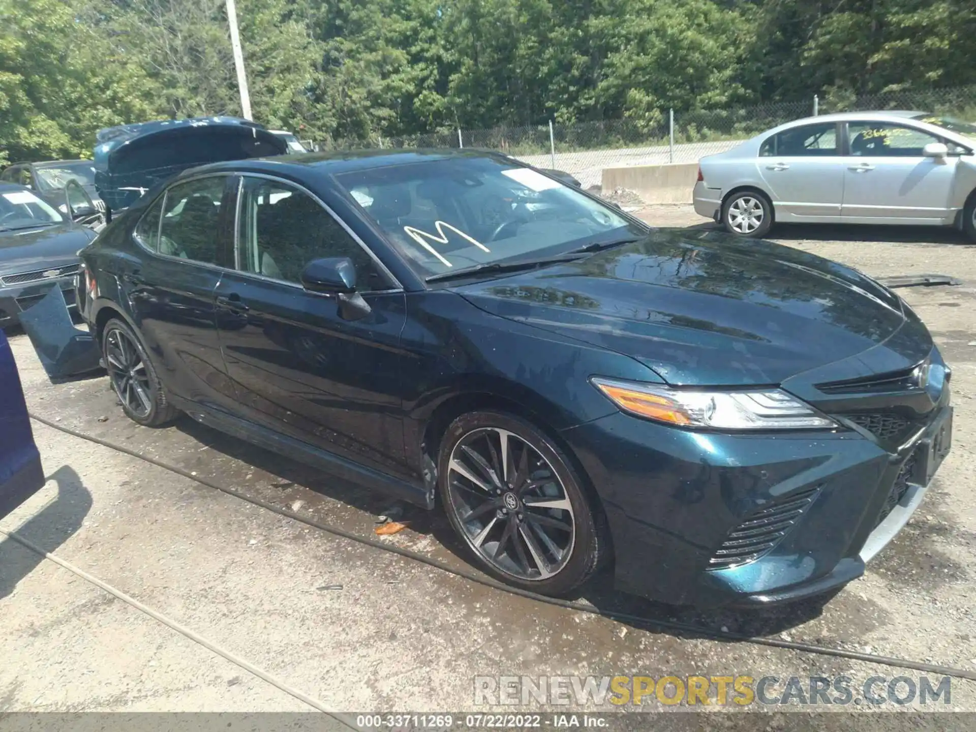 1 Photograph of a damaged car 4T1BZ1HK3KU508514 TOYOTA CAMRY 2019