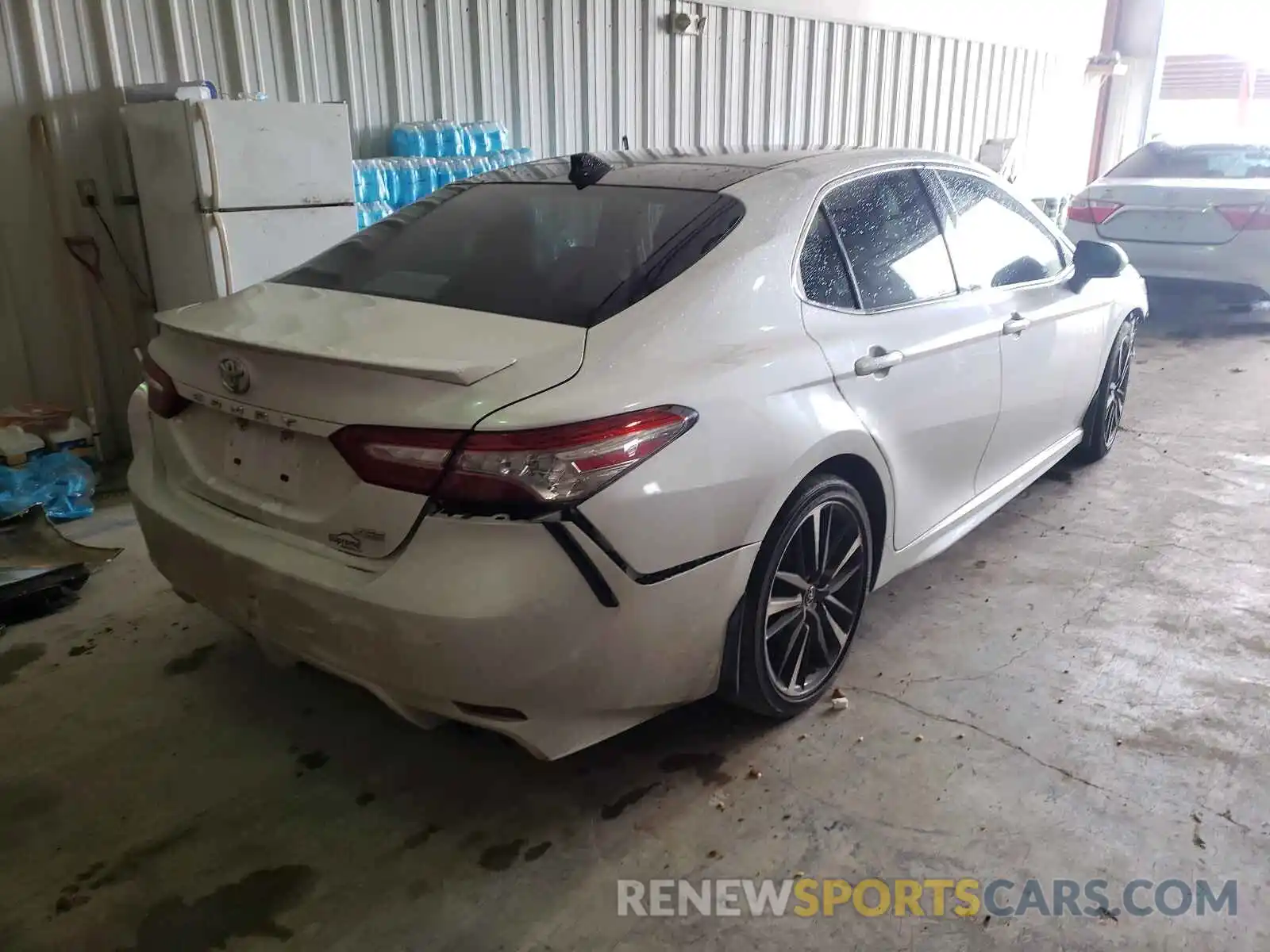 4 Photograph of a damaged car 4T1BZ1HK3KU508576 TOYOTA CAMRY 2019