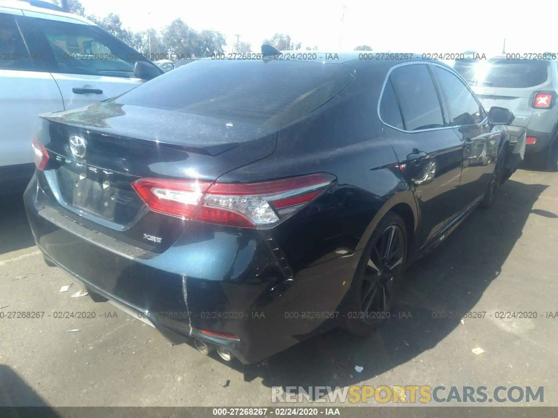 4 Photograph of a damaged car 4T1BZ1HK3KU509310 TOYOTA CAMRY 2019