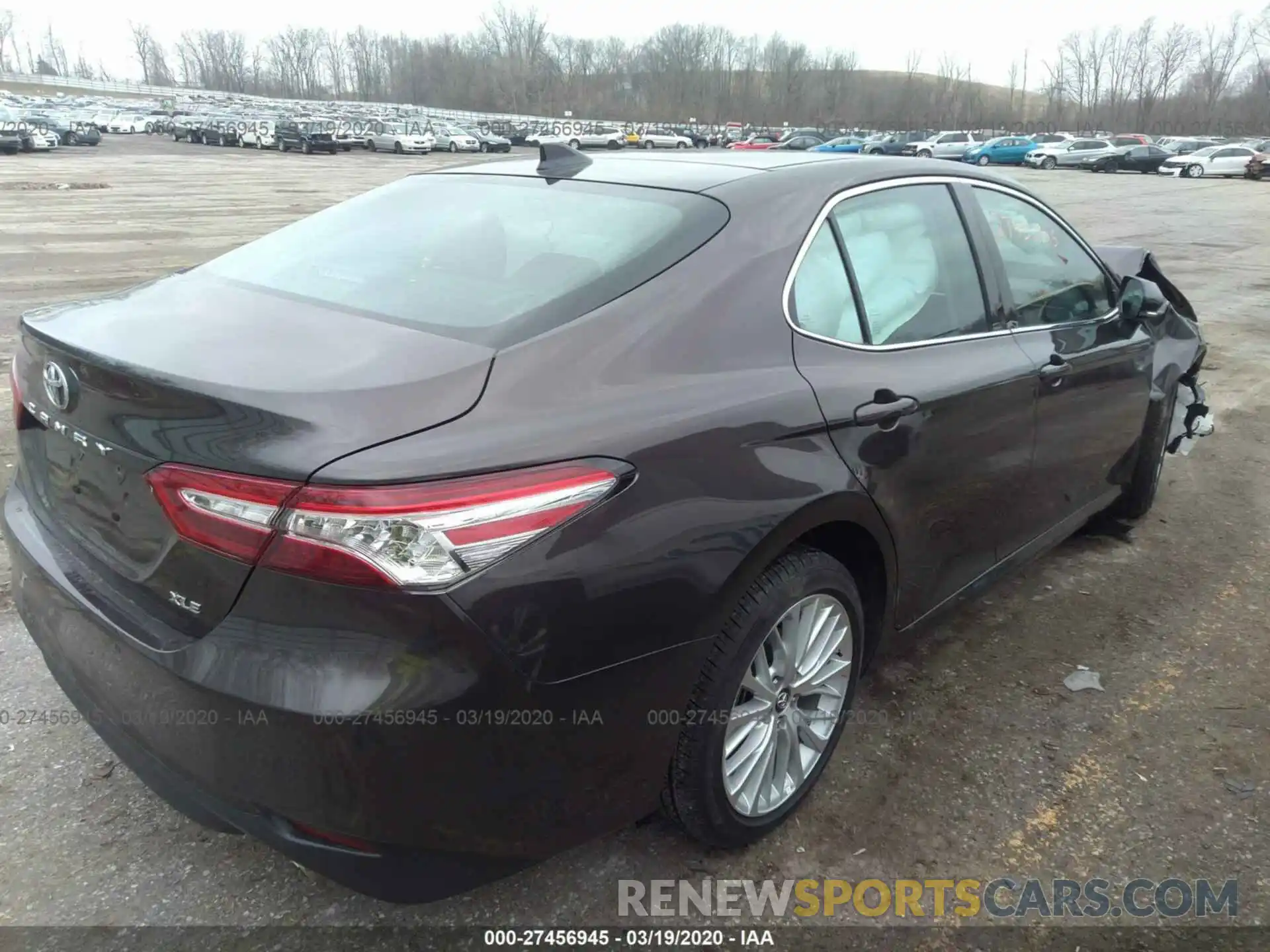 4 Фотография поврежденного автомобиля 4T1BZ1HK4KU022648 TOYOTA CAMRY 2019