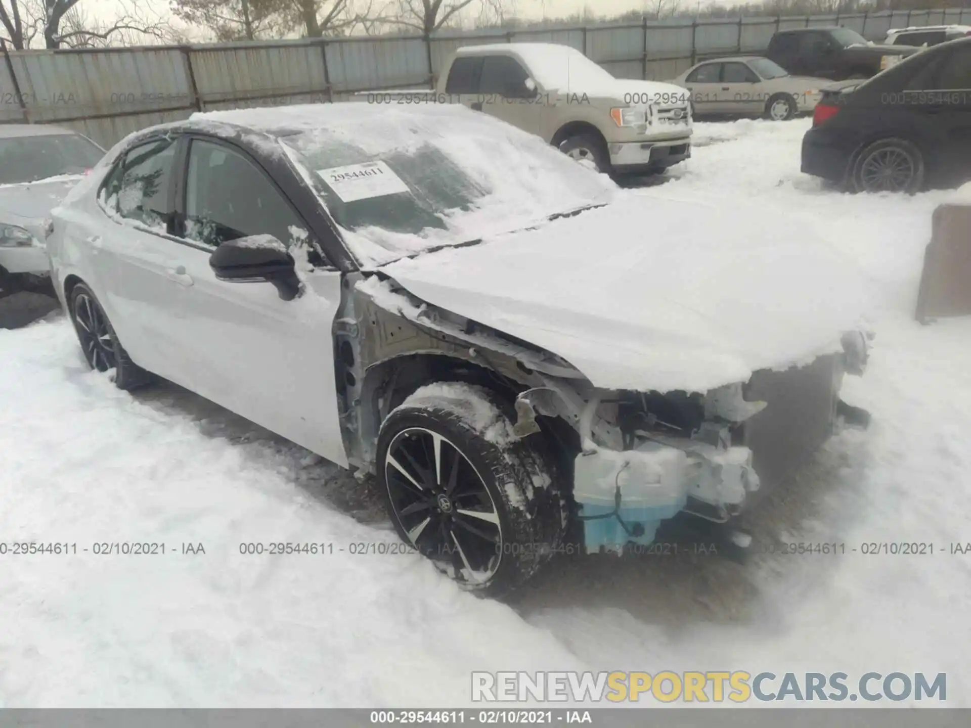 1 Photograph of a damaged car 4T1BZ1HK4KU022844 TOYOTA CAMRY 2019