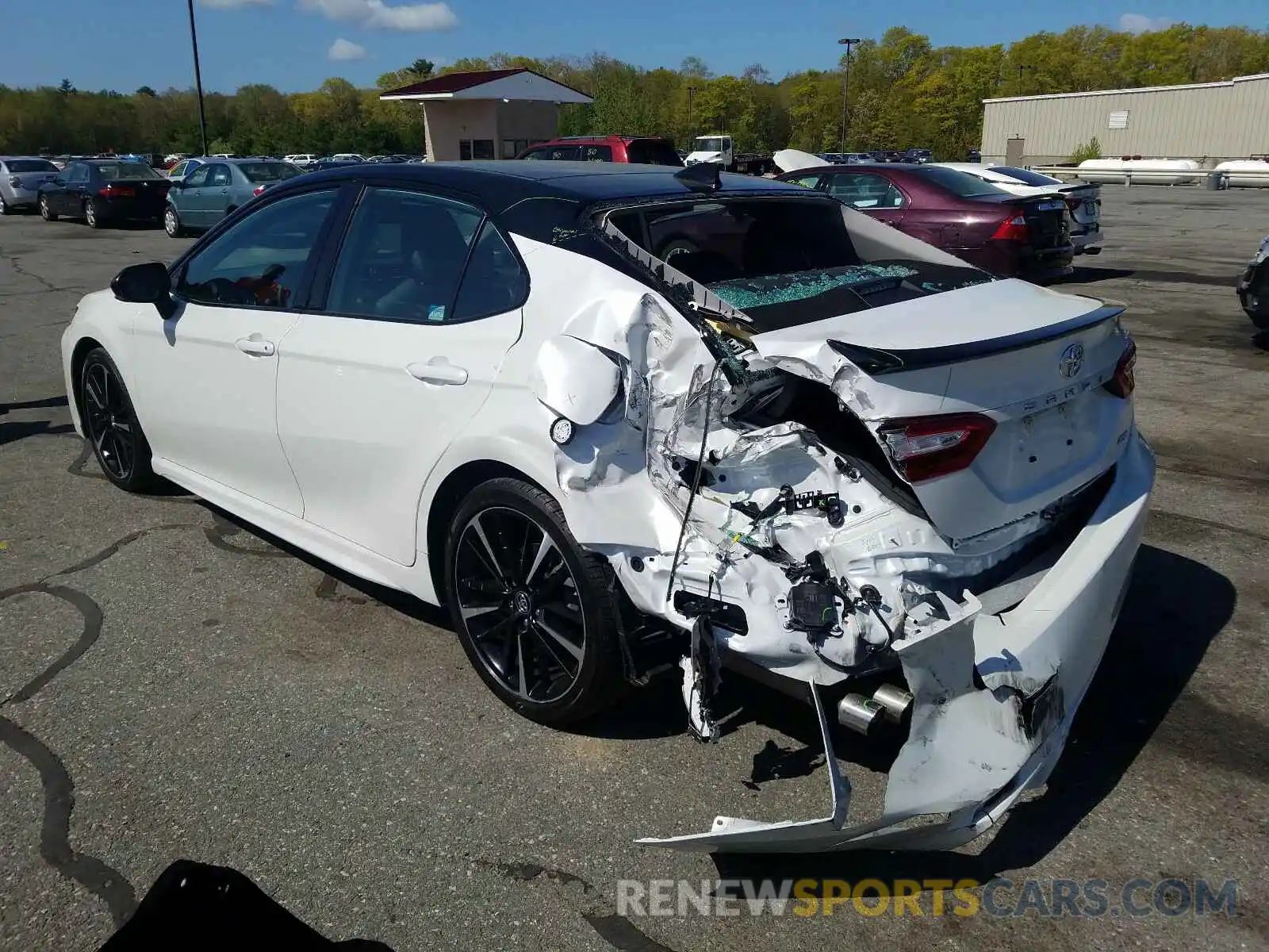 3 Photograph of a damaged car 4T1BZ1HK4KU024951 TOYOTA CAMRY 2019