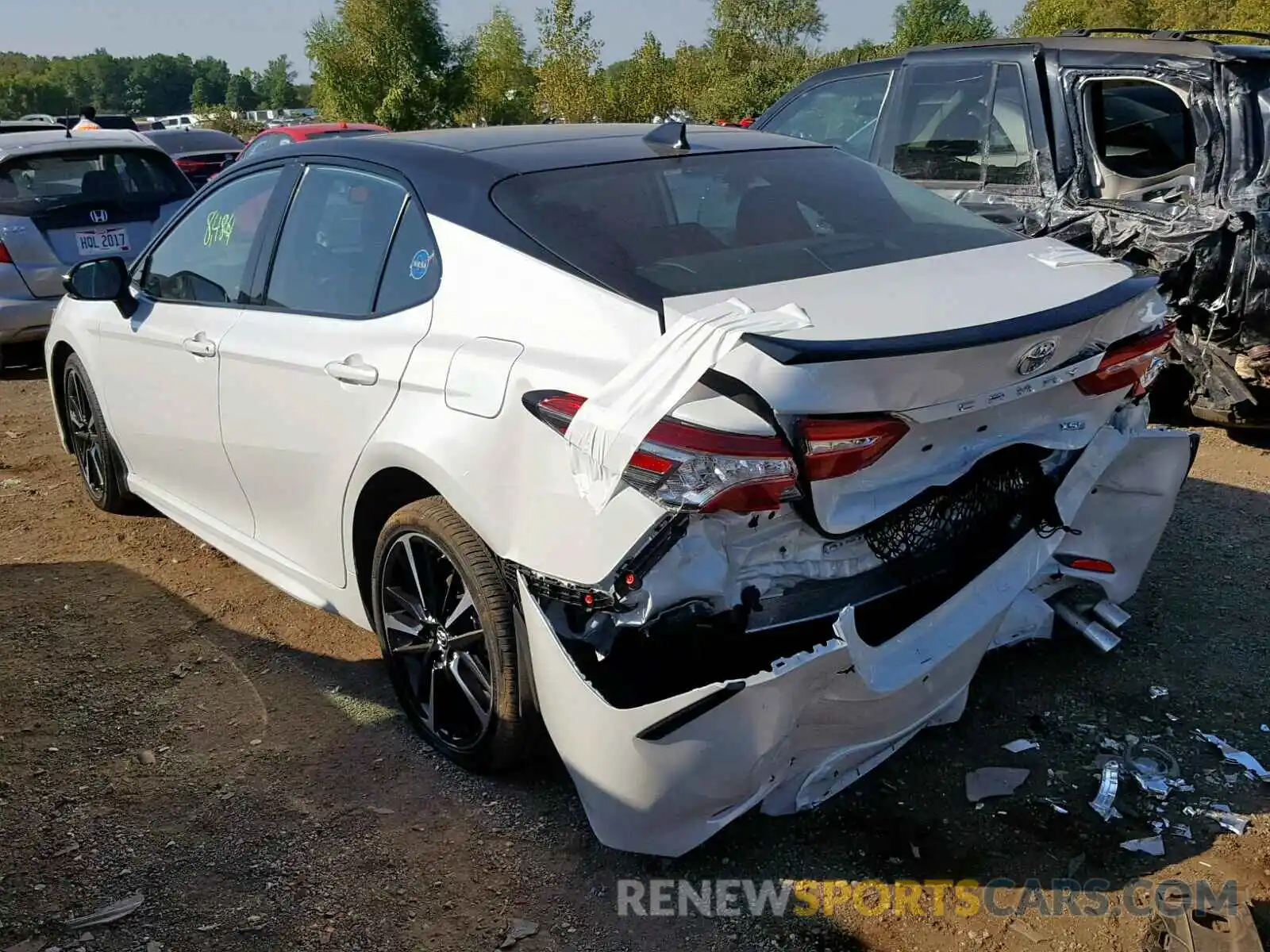 3 Photograph of a damaged car 4T1BZ1HK4KU025145 TOYOTA CAMRY 2019