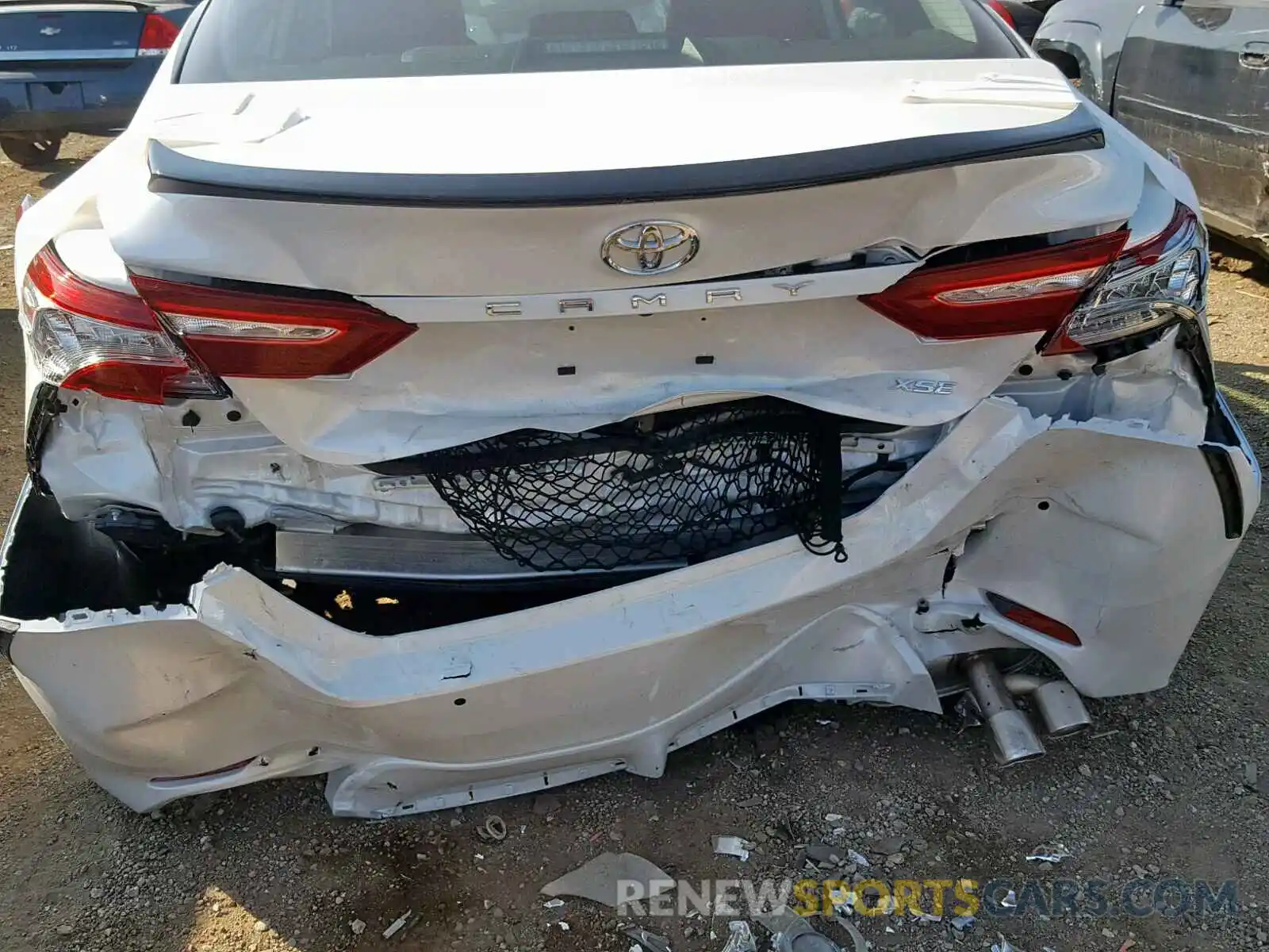 9 Photograph of a damaged car 4T1BZ1HK4KU025145 TOYOTA CAMRY 2019